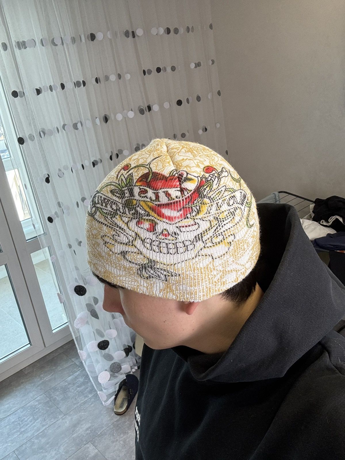 Japanese Brand Ed Hardy Style Beanie Hat Vintage Y2K Hype Skull Print Size ONE SIZE - 3 Thumbnail
