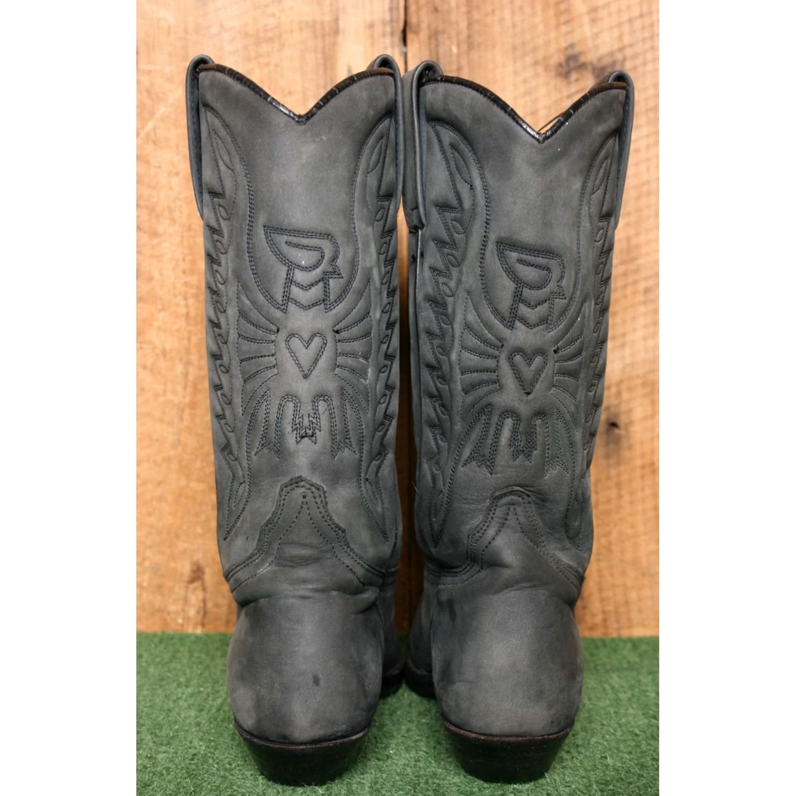 Vintage VINTAGE PRIMEBOOTS Eagle Heart Embroidered Matte Leather Western Boots EU 38 ≈ US 7.5 Black Women Western Boots Leather Embroidered Heart Size US 8 / IT 38 - 5 Thumbnail