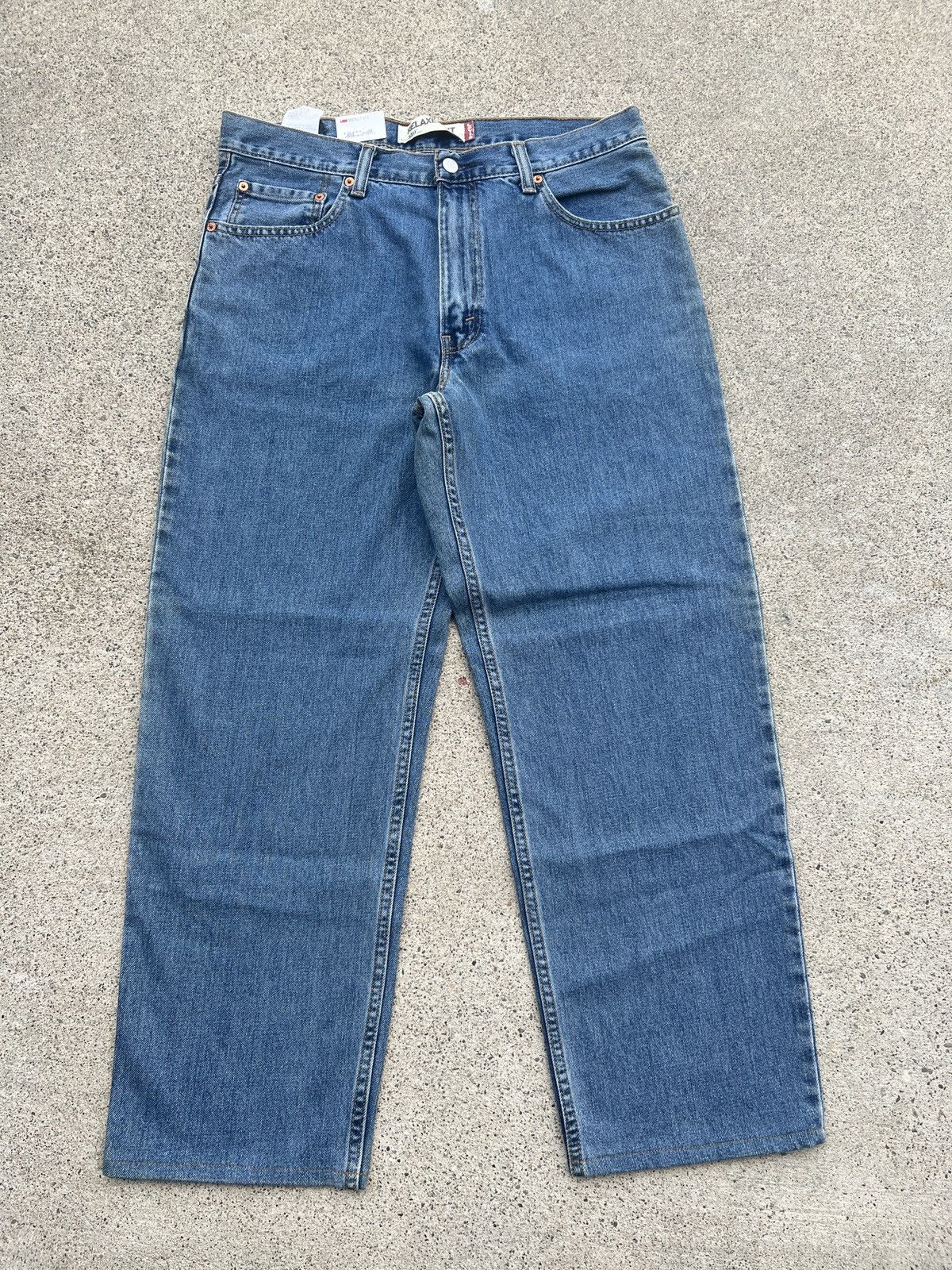 Levi's BN 2010s Levi’s 550 Relax Fit Medium Indigo Jeans Size 34x30 Size US 34 / EU 50 - 1 Thumbnail