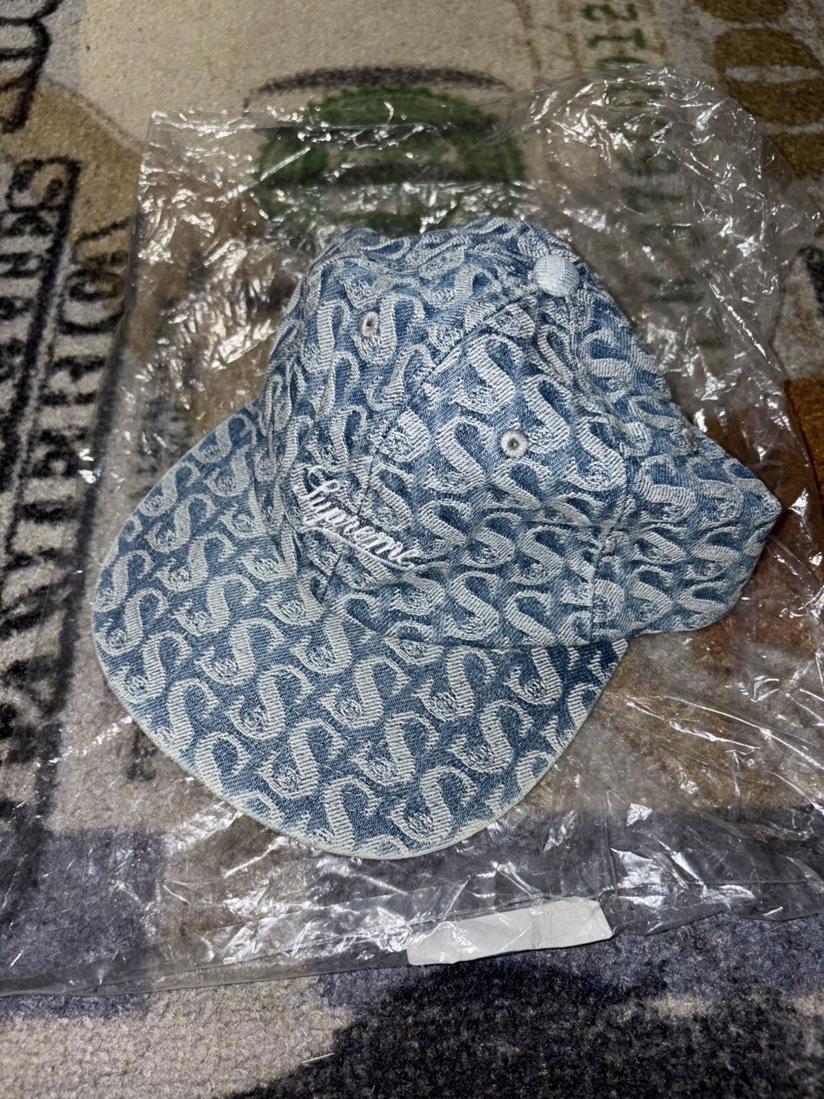 Supreme Supreme Monogram Denim 6-Panel Hat 2021 Size ONE SIZE - 1 Thumbnail