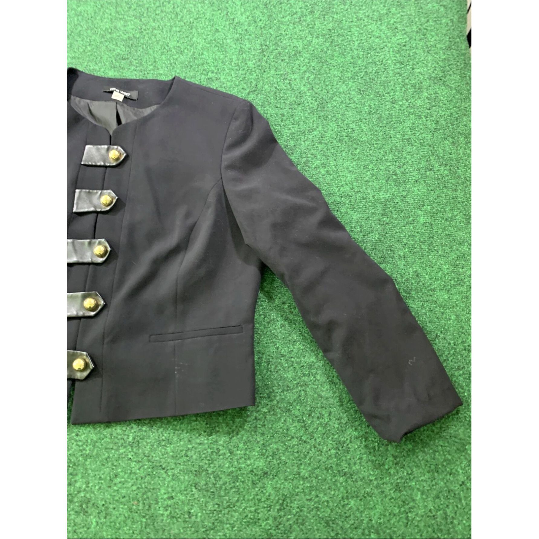 Nine West Nine West Women's Black Gold like Button Detail Snap Blazer Size 10 With Pockets Size L / US 10 / IT 46 - 3 Thumbnail