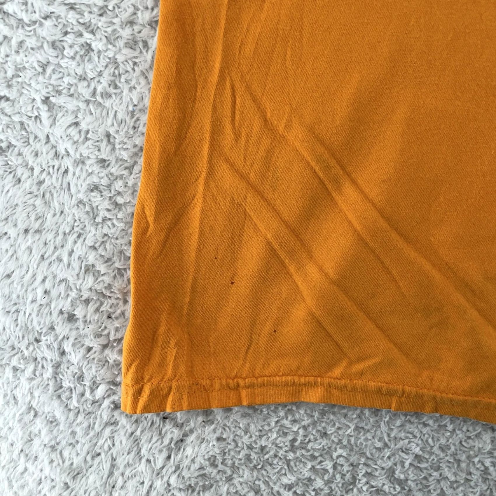 Harley Davidson Harley-Davidson Tee Shirt Mens Large Orange Blackbeard's Revenge Roatan Honduras Shirt Mens Large Orange Harley-Davidson Tee Shirt Roatan Honduras Size US L / EU 52-54 / 3 - 6 Thumbnail
