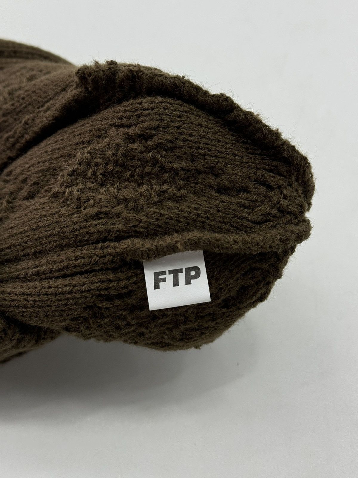 Fuck The Population FTP Big Body Cable Knit Beanie Brown Size ONE SIZE - 4 Thumbnail