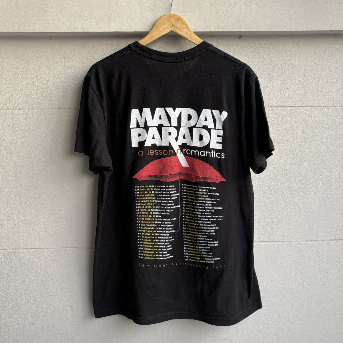 Band Tees Y2K Mayday Parade – A Lesson In Romantics Tour Tee Size US L / EU 52-54 / 3 - 4 Thumbnail