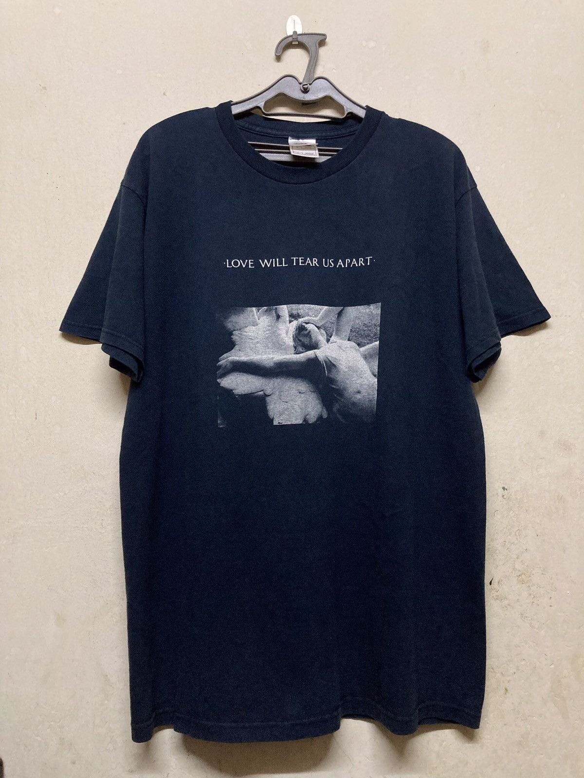 Band Tees × Joy Division × Vintage Vintage 00s Joy Division ‘Love Will Tear Us Apart’ Tshirt Size US L / EU 52-54 / 3 - 1 Thumbnail