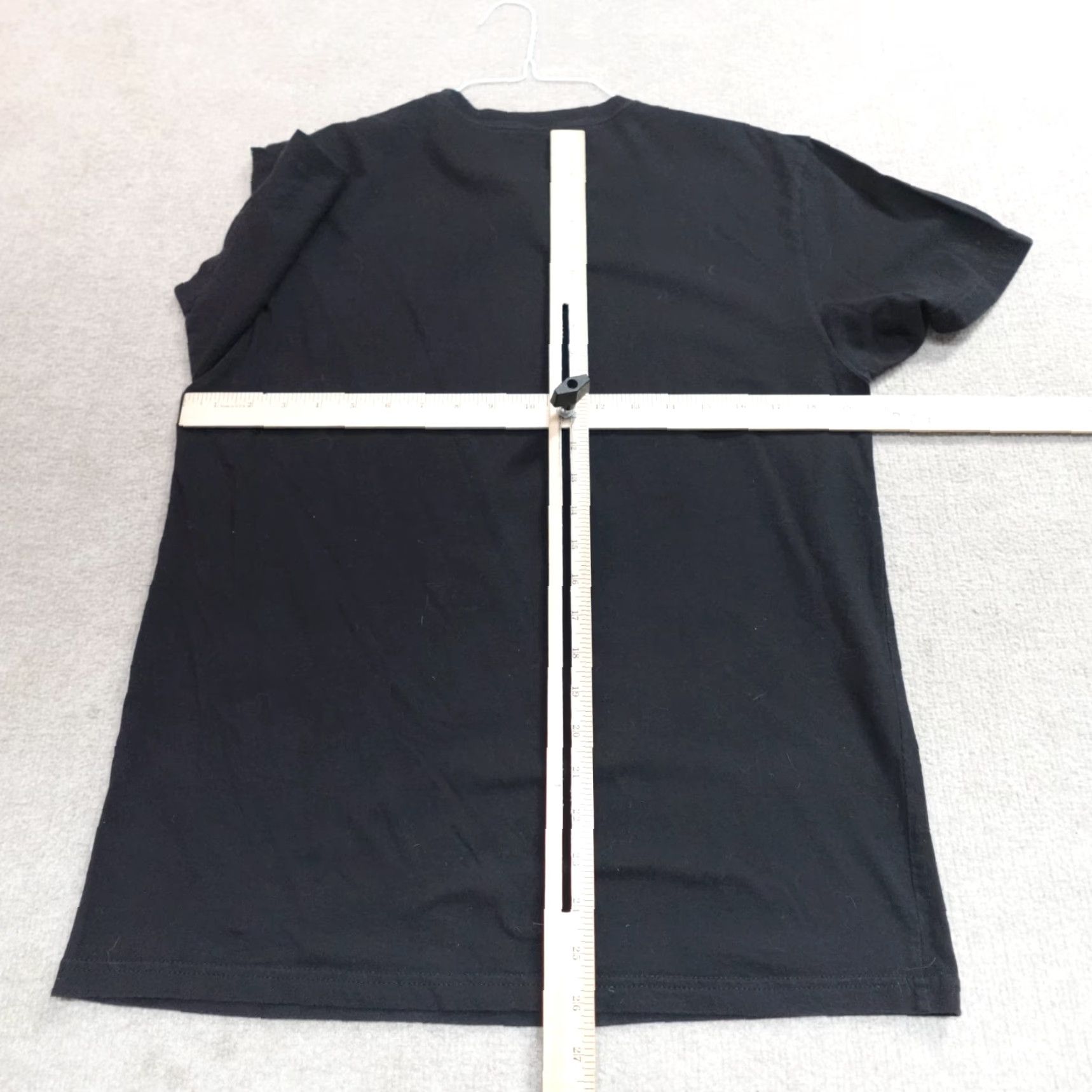 Vintage UNDRCRWN Beyonce Shirt Medium Black Cotton Nets Graphic Print T-Shirt Men Crew Neck Short Sleeve M Black Cotton Nets 90s? Size US M / EU 48-50 / 2 - 4 Thumbnail