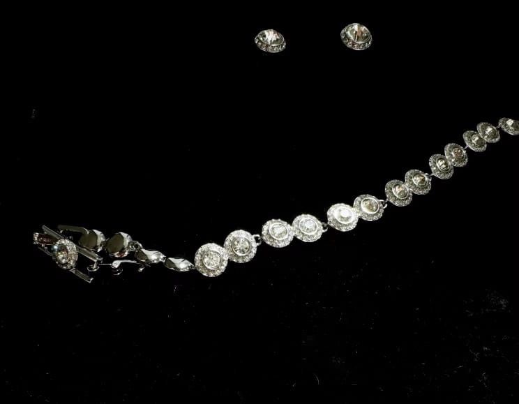 Swarovski Set Swarovski Angelic Size ONE SIZE - 8 Thumbnail