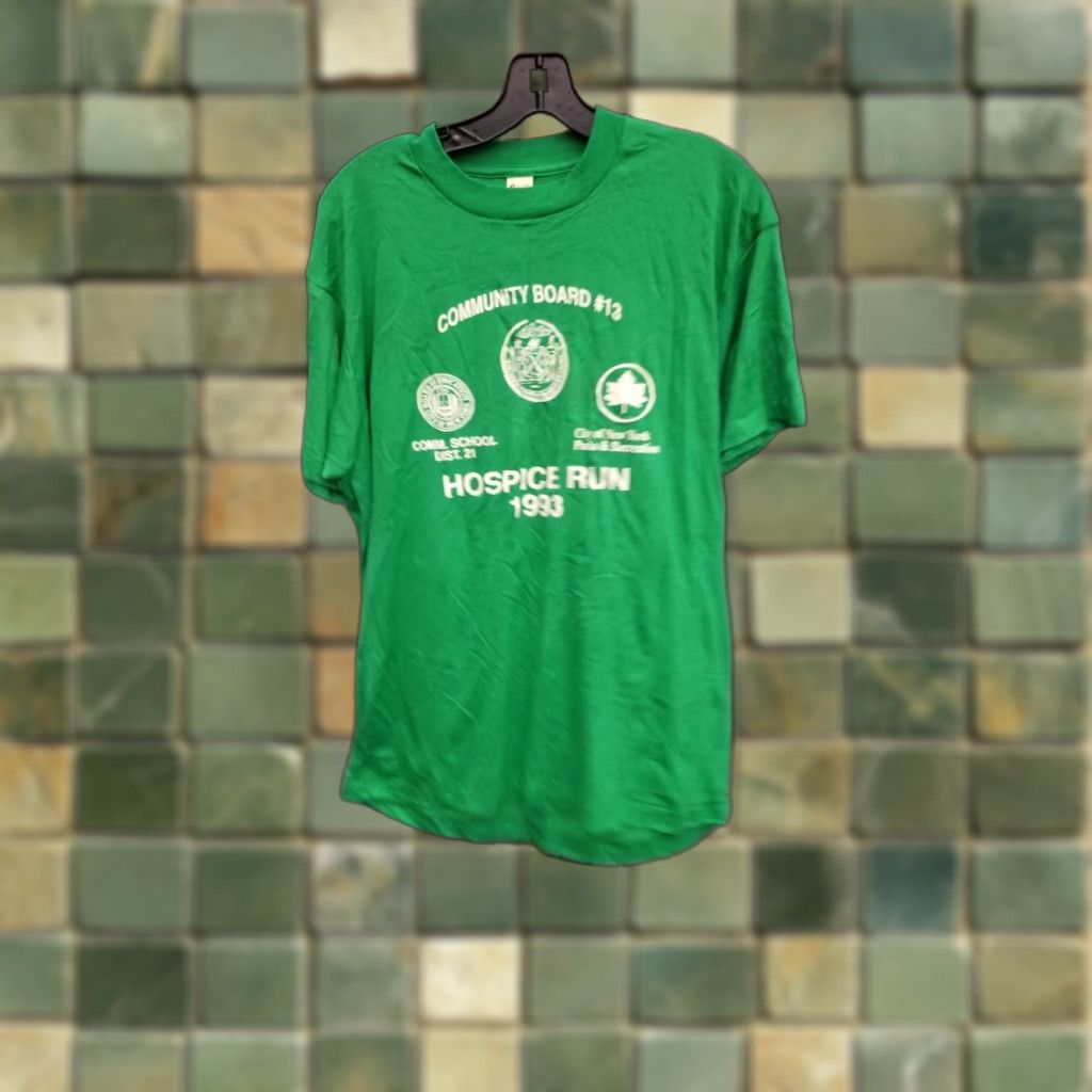 Vintage VINTAGE NEW YORK CITY HOSPICE RUN BROOKLYN PARKS AND RECREATION DRUGS SHIRT XL unisex graphic tee green 1990s Hip Hop Size US XL / EU 56 / 4 - 1 Thumbnail