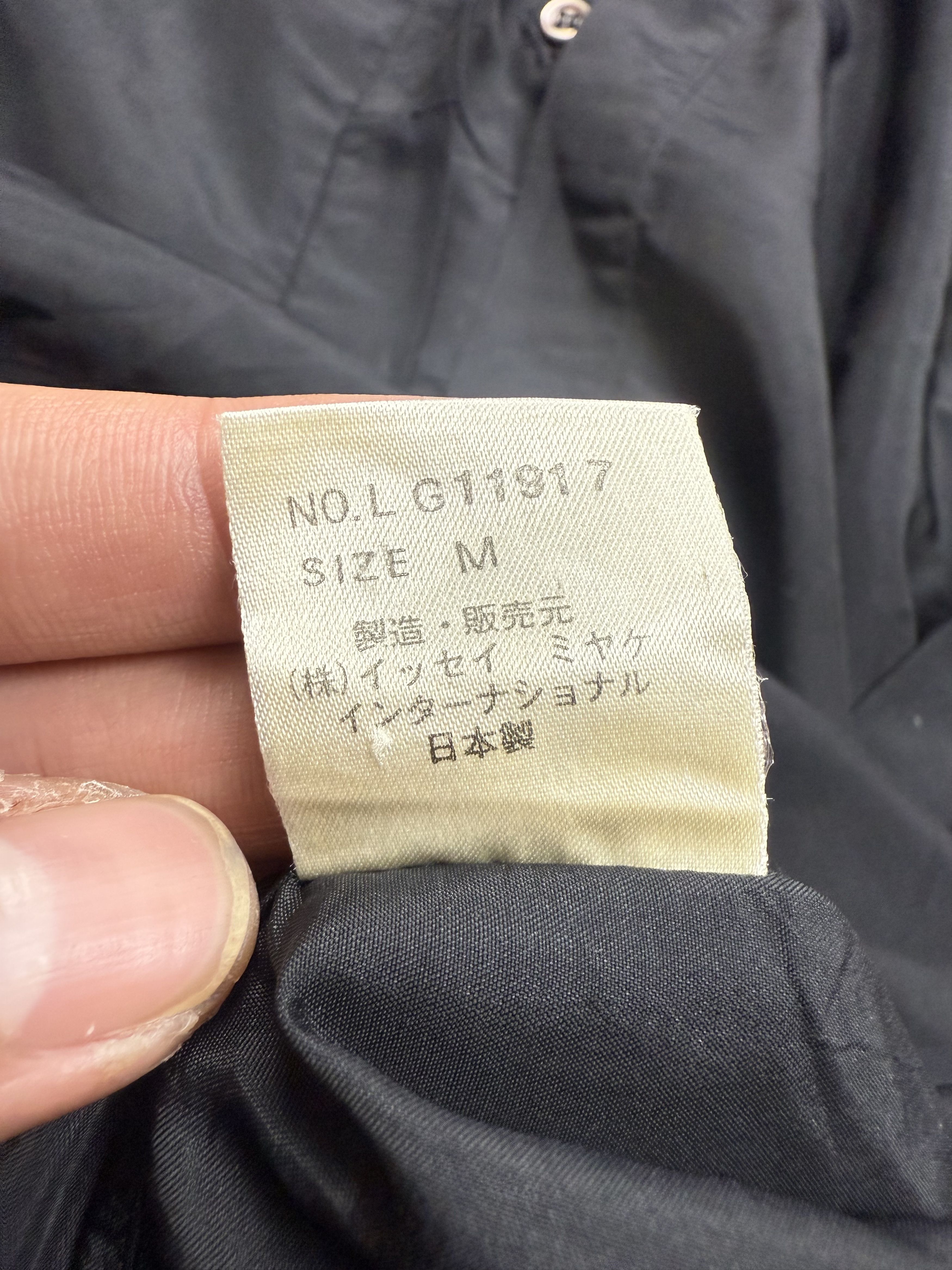 Issey Miyake Vintage 90s Issey Miyake Black Shirt Size US M / EU 48-50 / 2 - 12 Thumbnail