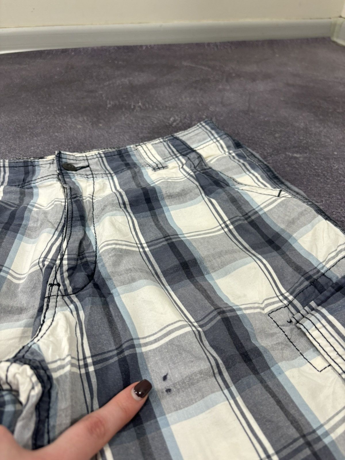 Levi's Vintage Levi’s Signature USA Check Dad Hype Cargo Shorts Size US 34 / EU 50 - 8 Thumbnail