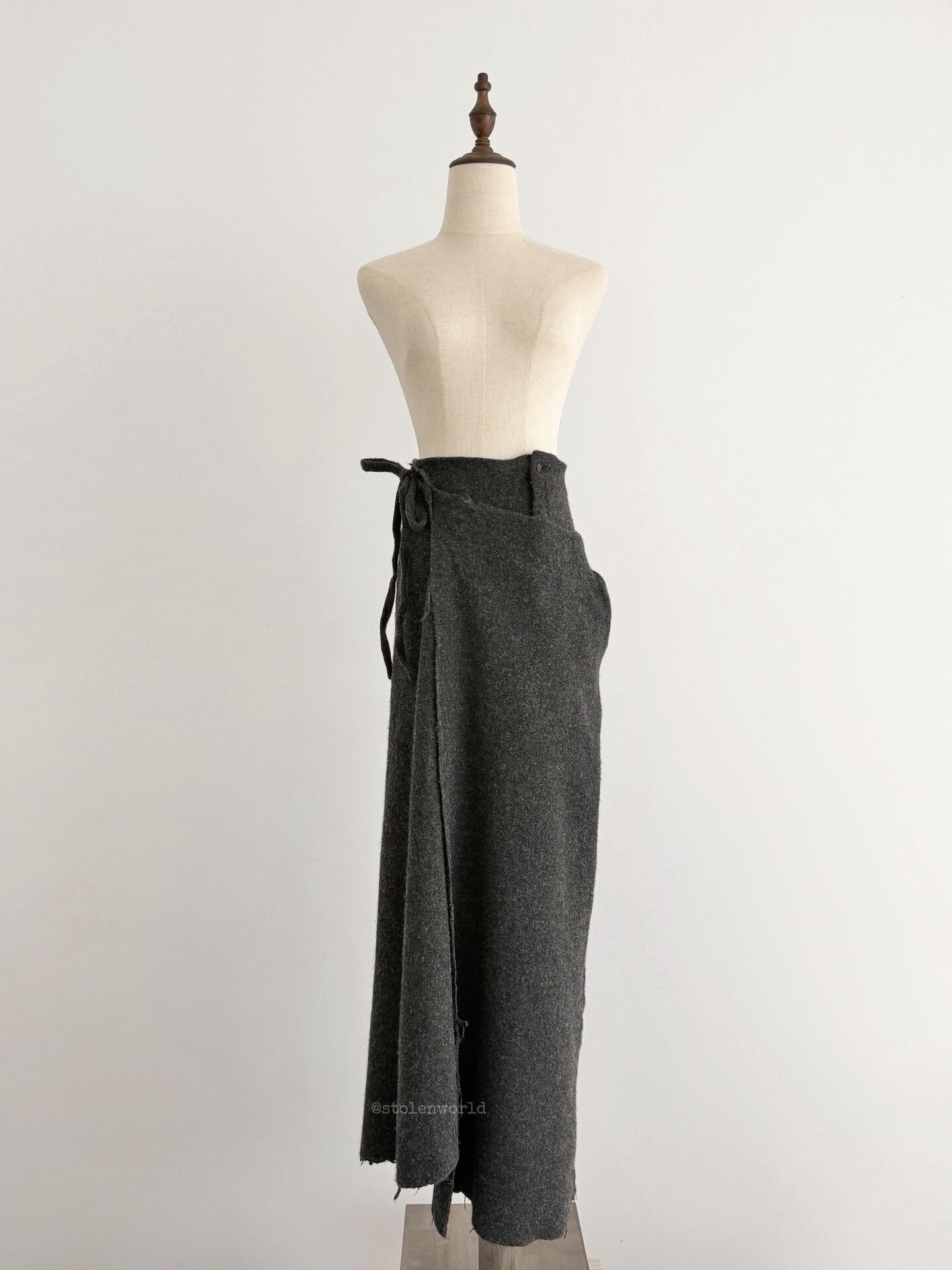 Rei Kawakubo Comme des Garçons 1994 AW Fleece Skirt Size 38" / US 16 / IT 52 - 1 Thumbnail