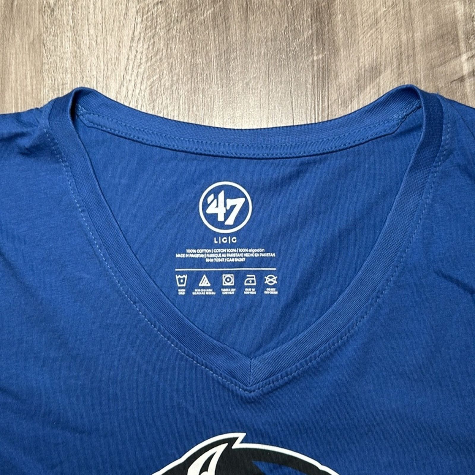 47 Dallas Mavericks 47 Brand V-Neck Tee - Large Size L / US 10 / IT 46 - 6 Thumbnail