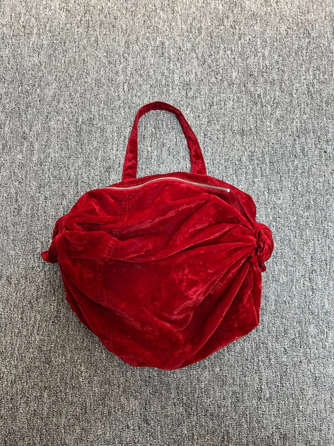 Comme des Garcons Comme des Garcons red velvet handbag-2505 Size ONE SIZE - 1 Thumbnail
