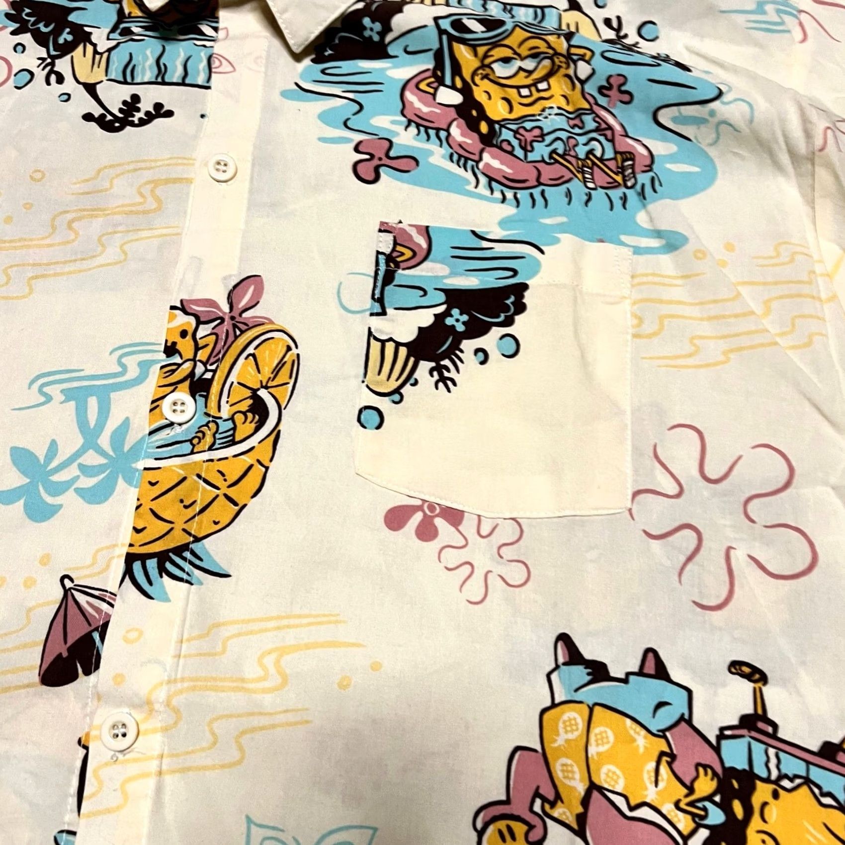 Nickelodeon Spongebob Squarepants Shirt Mens 2XL Cream Hawaiian Button Nickelodeon Size US XXL / EU 58 / 5 - 2 Thumbnail