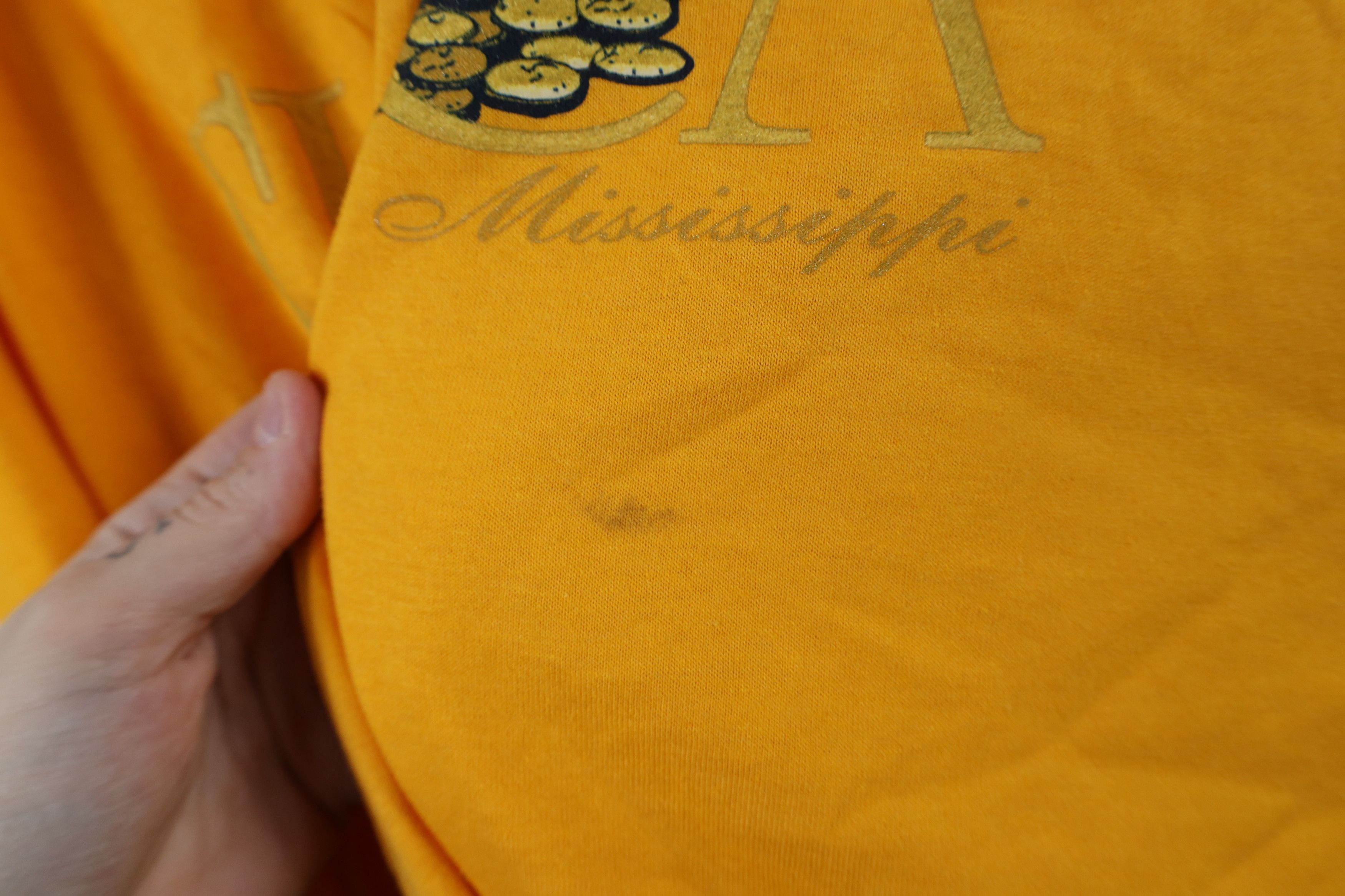 Vintage Vintage Y2K 2000 Streetwear Casino T-Shirt Yellow Size US XXL / EU 58 / 5 - 6 Thumbnail