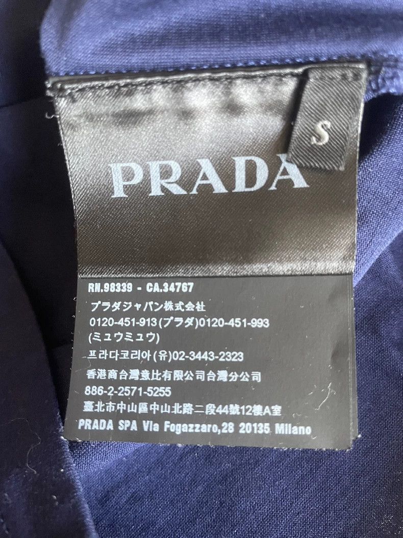 Prada PradaNavy blue POLO shirt 2503-Nextarrow Size US S / EU 44-46 / 1 - 5 Thumbnail