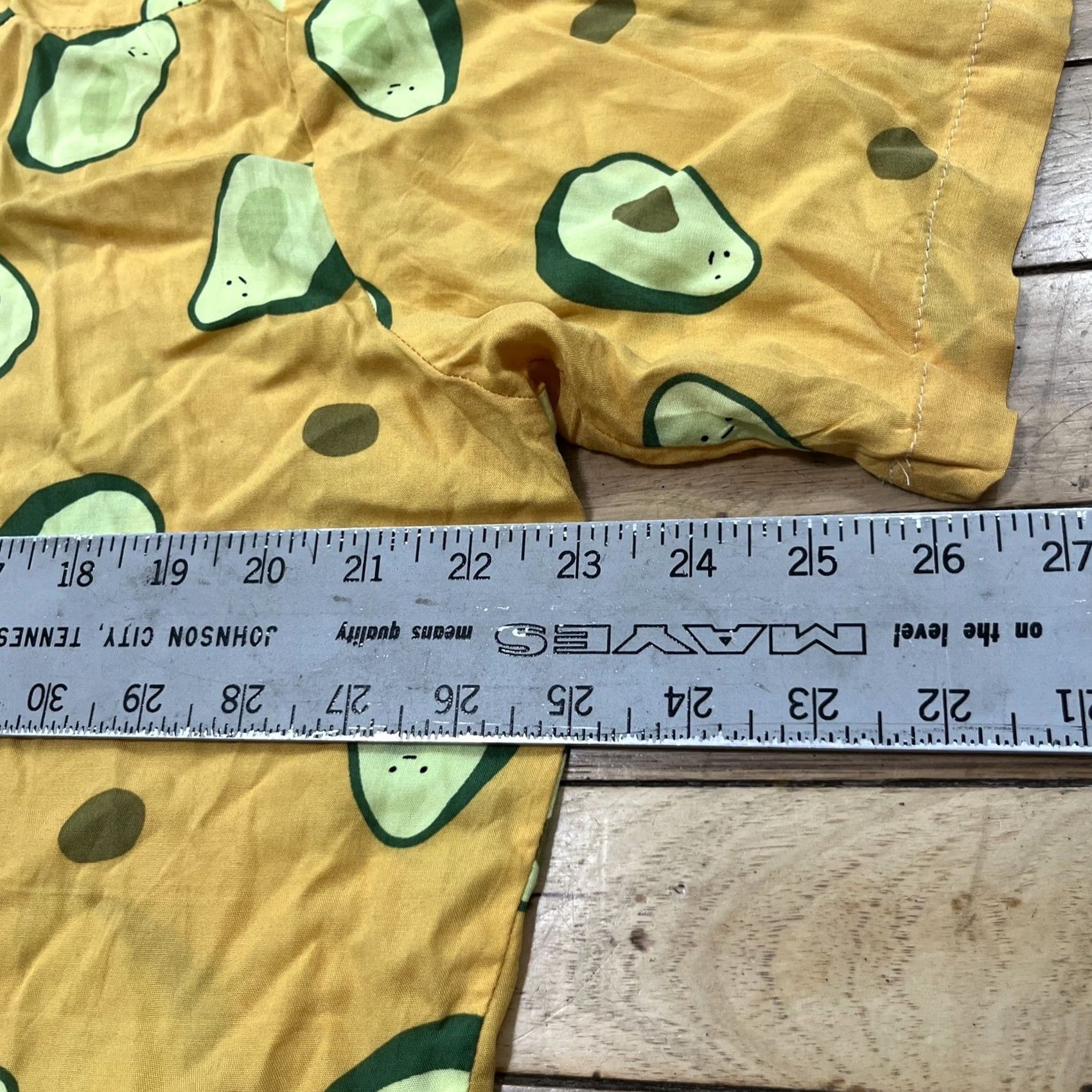Vintage Men Avocado Print Button-Up Shirt L Yellow Green Lightweight Summer 46" Casual Travel, Short Sleeve, Collared, Rayon, Woven, Relaxed Mens Size US L / EU 52-54 / 3 - 5 Thumbnail