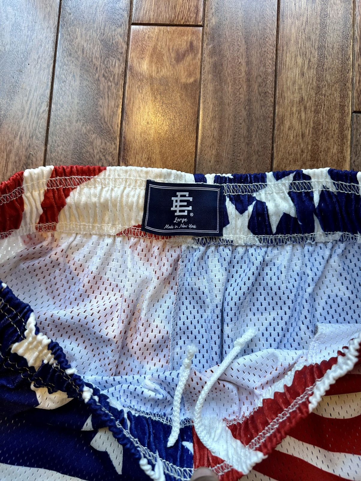 Eric Emanuel Eric Emanuel USA American Flag shorts - Large Size US 34 / EU 50 - 2 Thumbnail