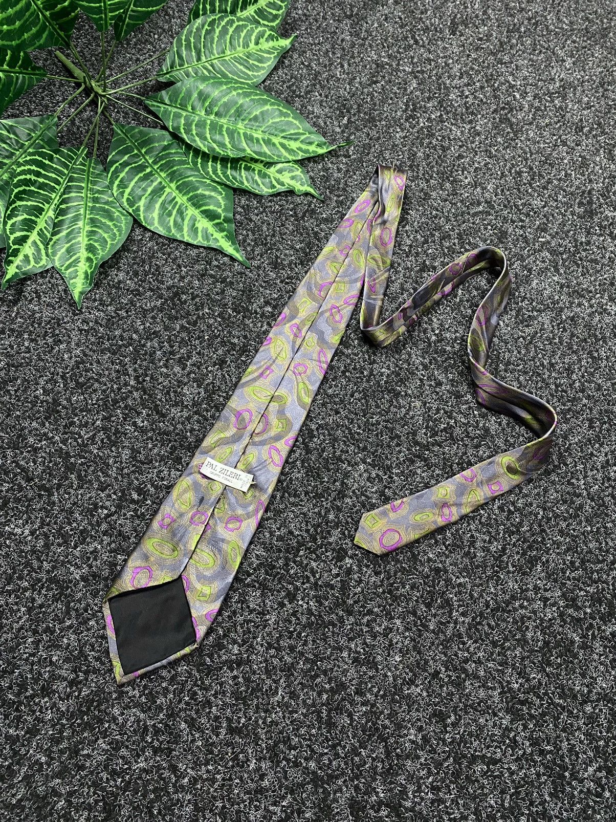 Vintage PAL ZILERI TIE GRUPPO FORALL Made in Italy 🇮🇹 | Grailed