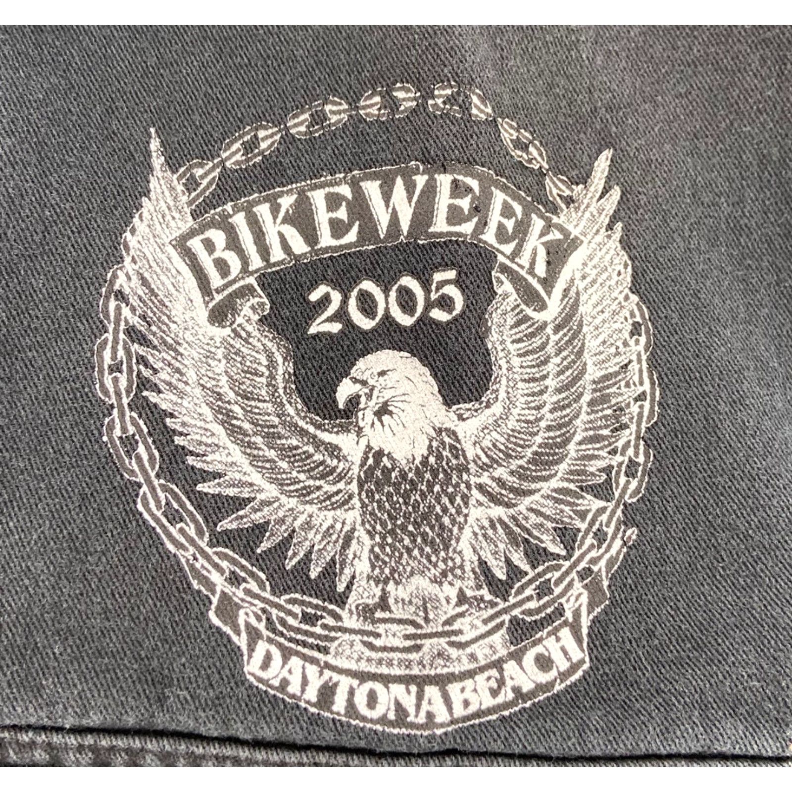 Vintage VINTAGE Daytona Beach Shirt Men XL Black Denim Button Up Biker Dog 2005 - Beach, Motorcycle, Macho Size US XL / EU 56 / 4 - 3 Thumbnail