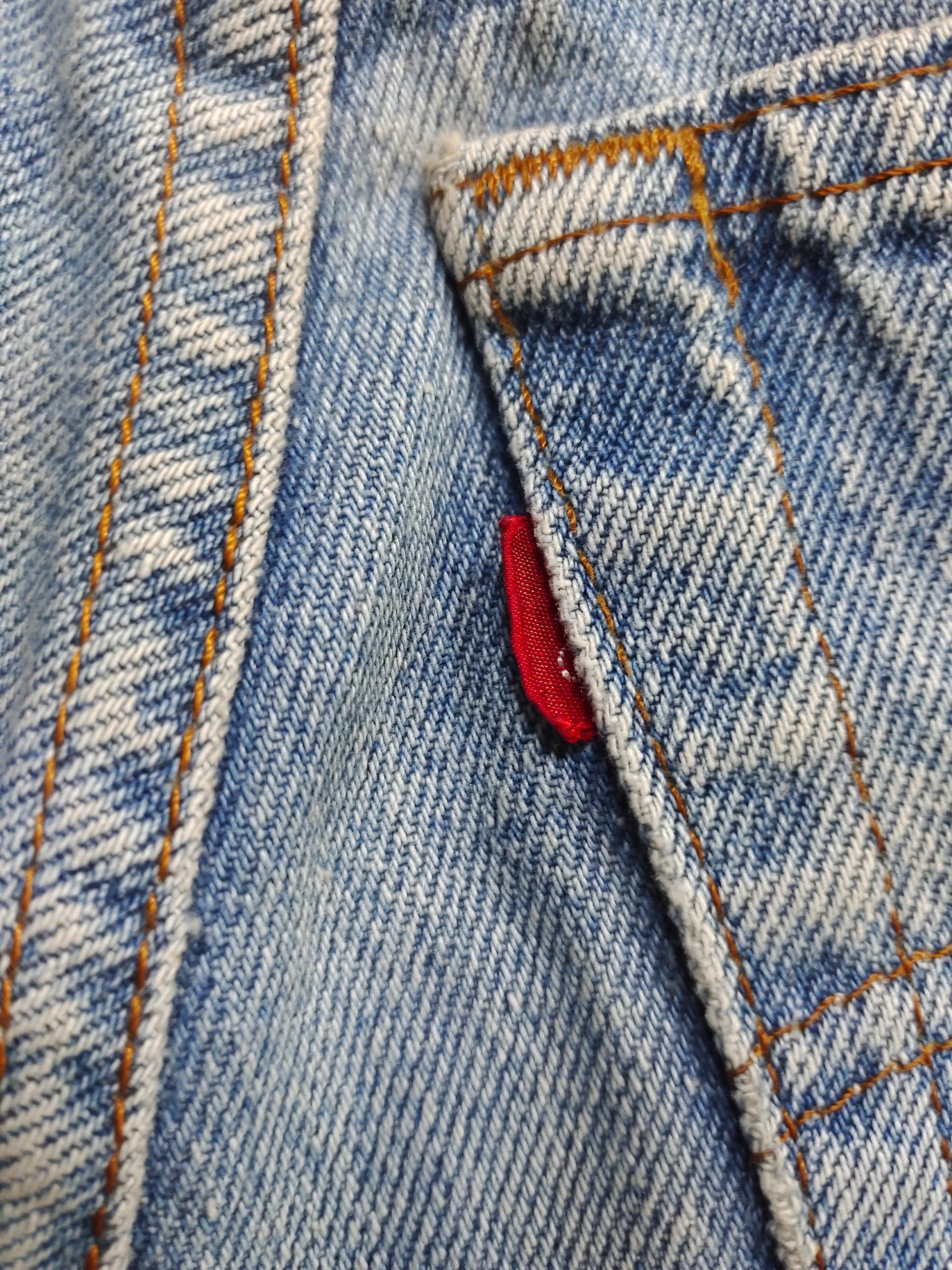 Levi's Vintage 1980 Levi’s 501 Pre-Shrunk Light Wash Denim Jeans Size US 26 / EU 42 - 14 Thumbnail