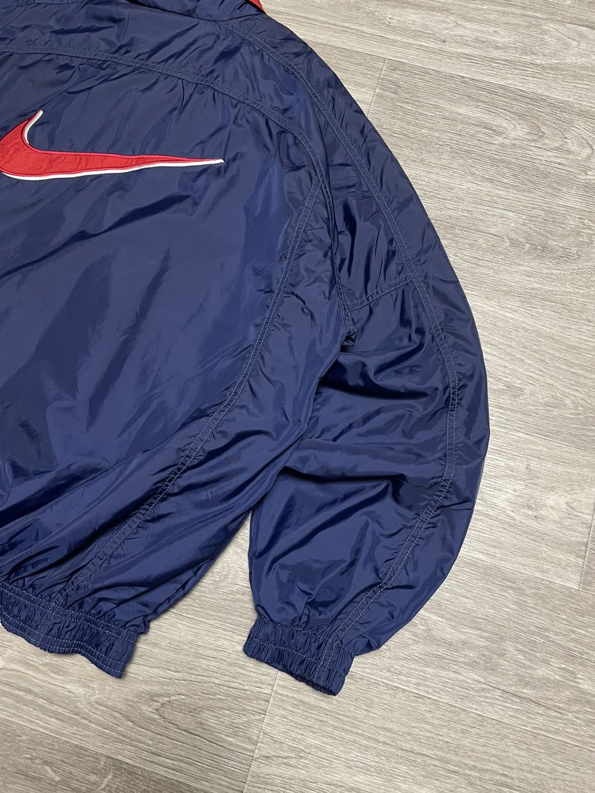 Nike Vintage 90s Nike Big Swoosh Logo Nylon Jacket Size US M / EU 48-50 / 2 - 22 Thumbnail