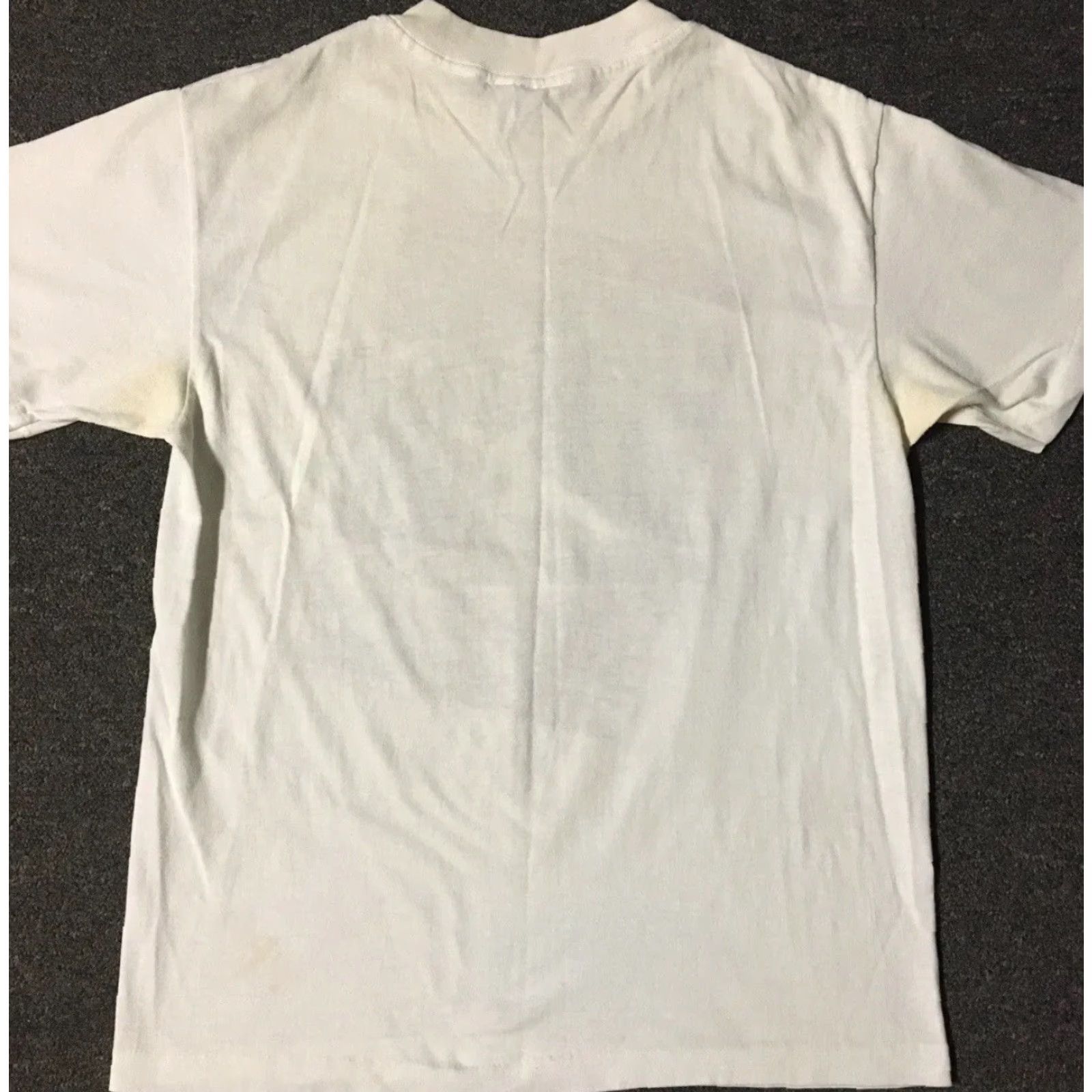 Vintage VINTAGE Carlsbad 5000 Faded Distress Marathon Shirt M White 90s Grunge Surf Beach OC California USA Running Track & Field College Hemp? Size US M / EU 48-50 / 2 - 6 Thumbnail