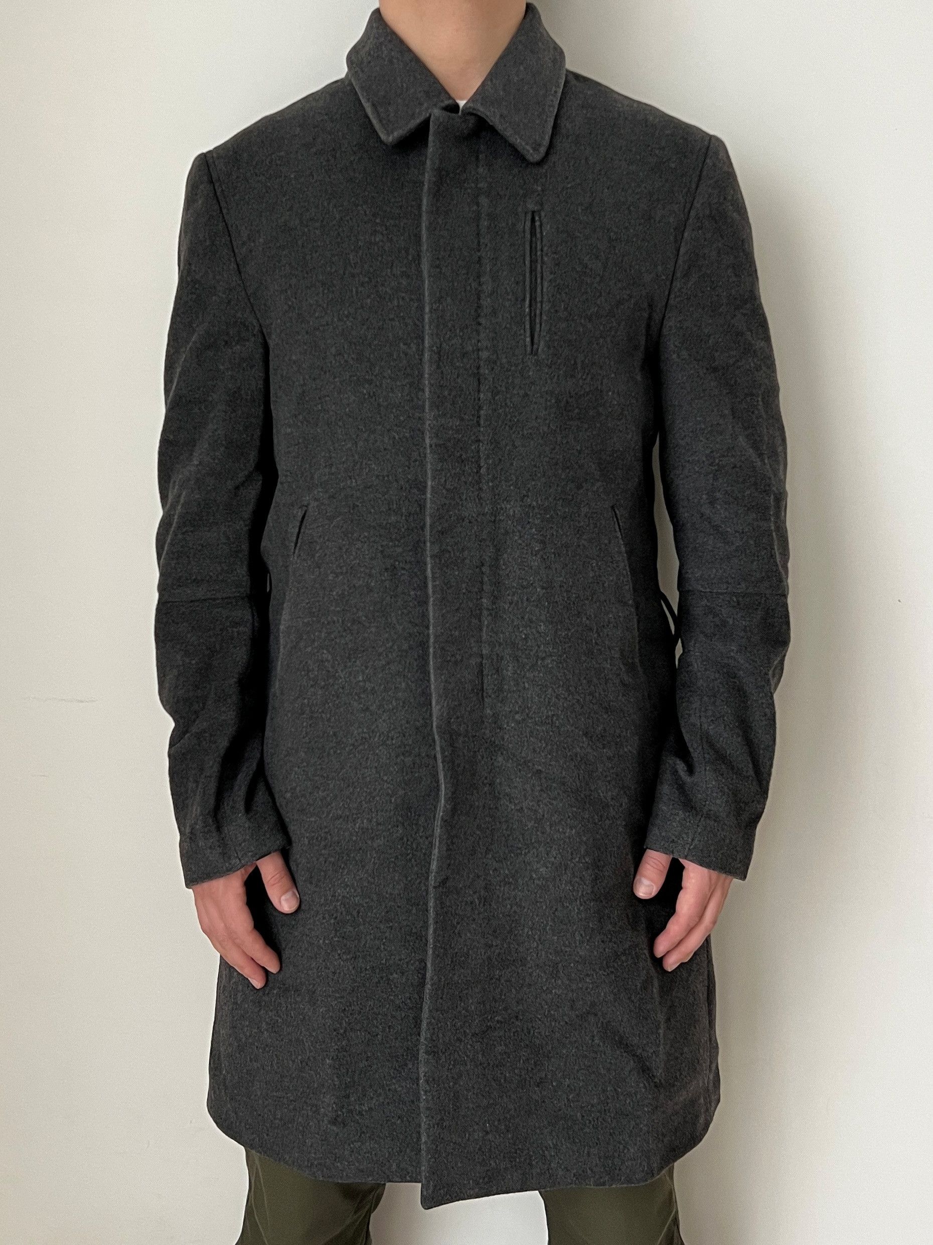 Costume National COSTUME NATIONAL HOMME ITALIAN WOOL COAT JACKET Size US L / EU 52-54 / 3 - 3 Thumbnail