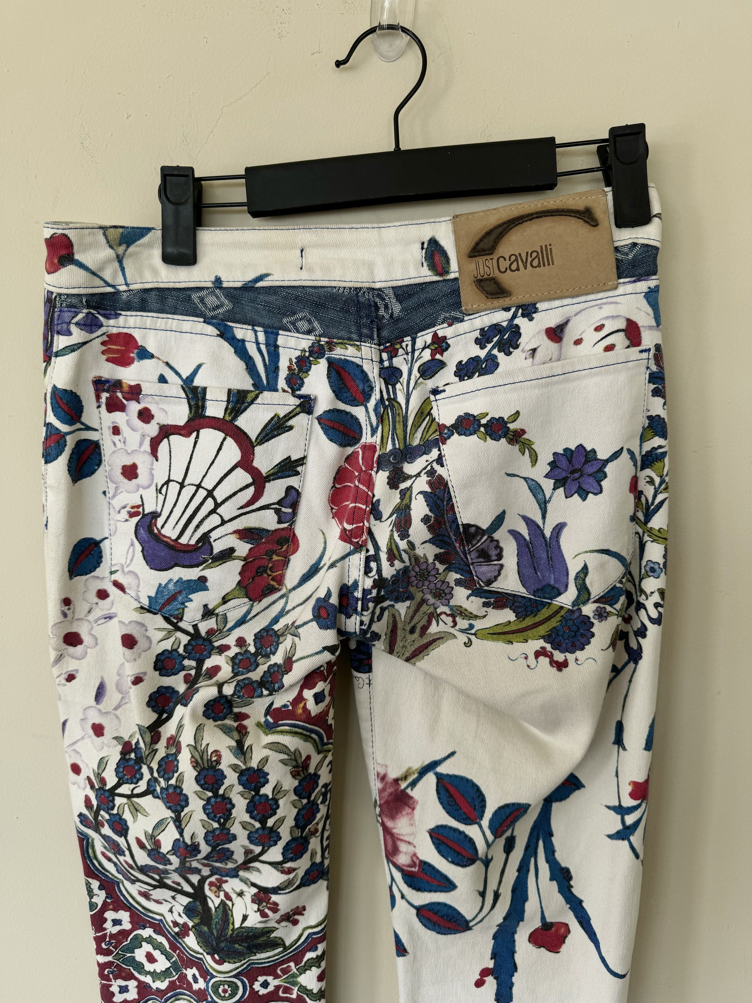 Roberto Cavalli Roberto Cavalli Floral Denim Size 24" / US 00 / IT 34 - 7 Thumbnail