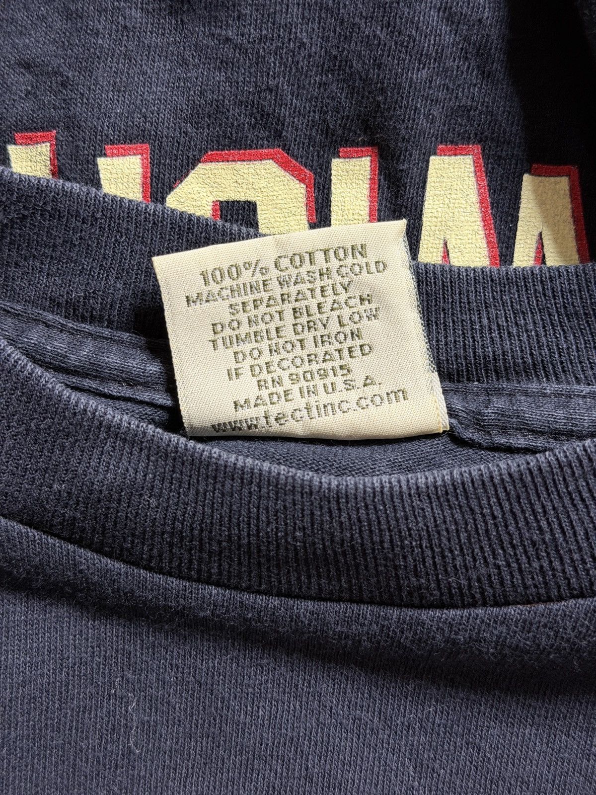 Vintage Vtg 1996 Nirvana Tee Muddy Banks Of The Wishkah Double Sided Size US L / EU 52-54 / 3 - 6 Thumbnail