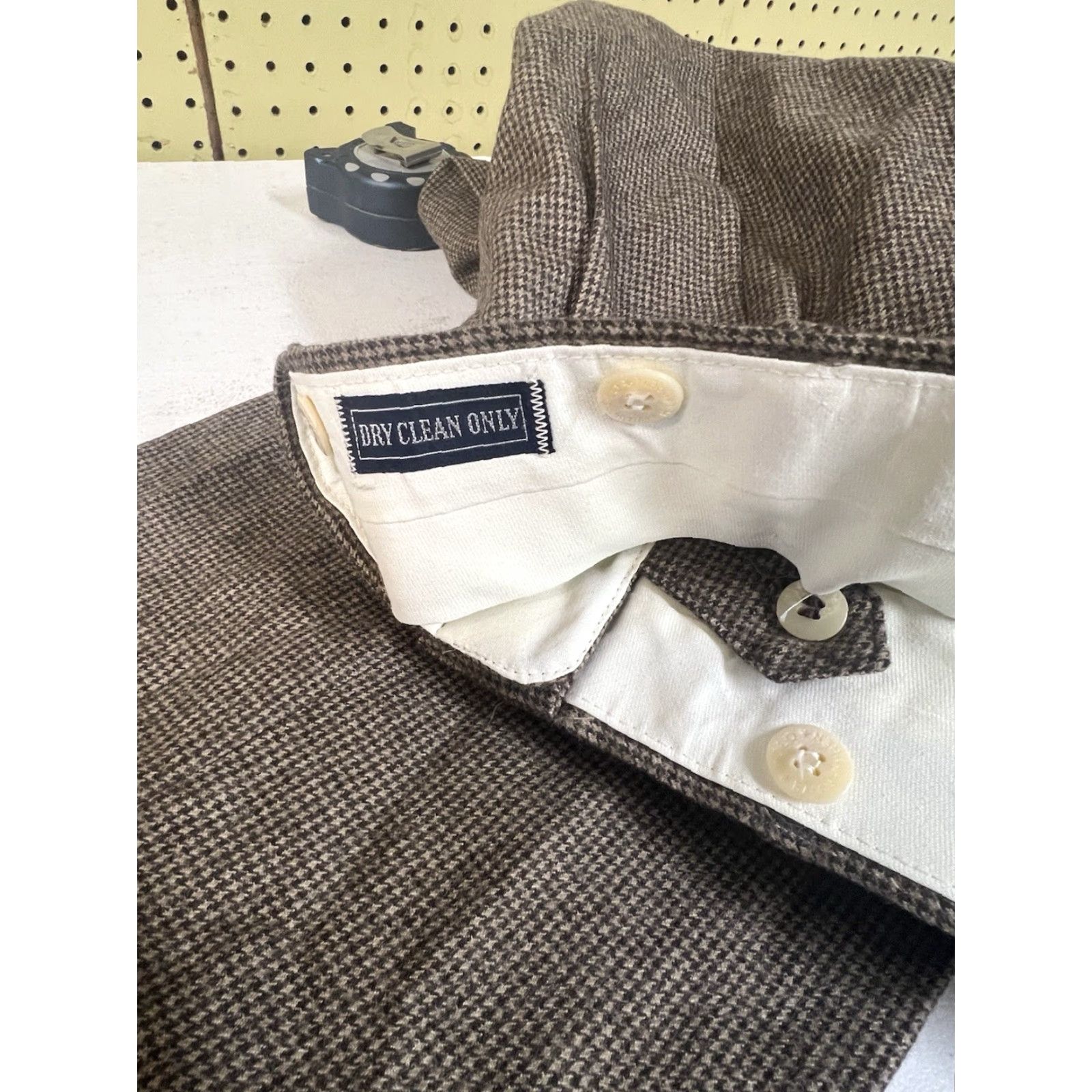 Polo Ralph Lauren VINTAGE Polo Ralph Lauren Mens Pleated Houndstooth Wool Pants 35x32 Cuffed Straight Dress Pants Brown 35 Regular Wool Mens Size US S / EU 44-46 / 1 - 4 Thumbnail