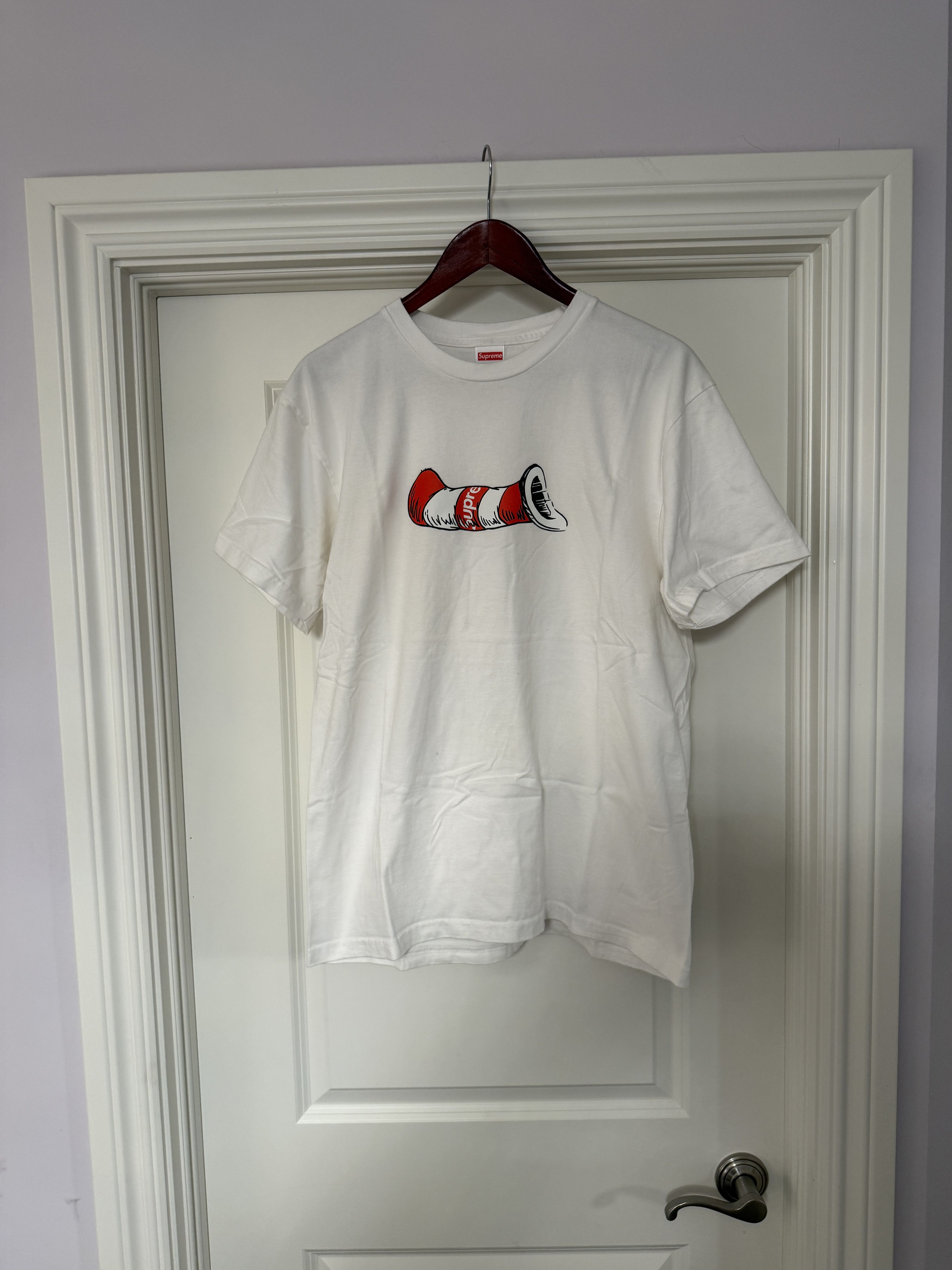 Supreme Supreme Cat in the Hat T-Shirt Size US L / EU 52-54 / 3 - 1 Thumbnail