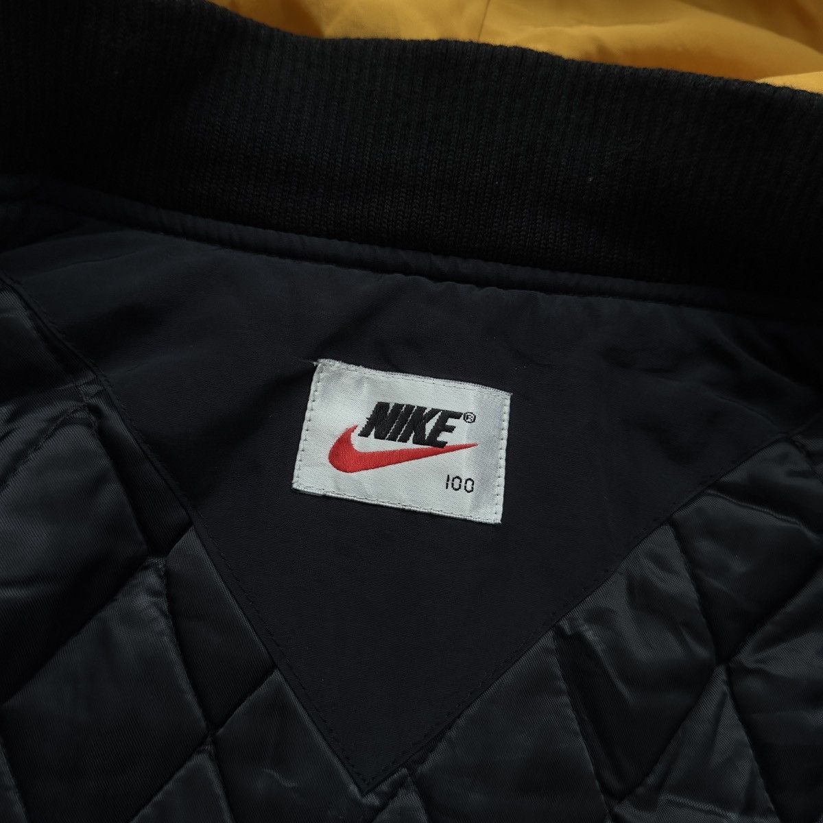 Nike VINTAGE NIKE BASKETBALL 90’S EMBROIDERY BIG LOGO JACKET RARE Size US L / EU 52-54 / 3 - 15 Thumbnail