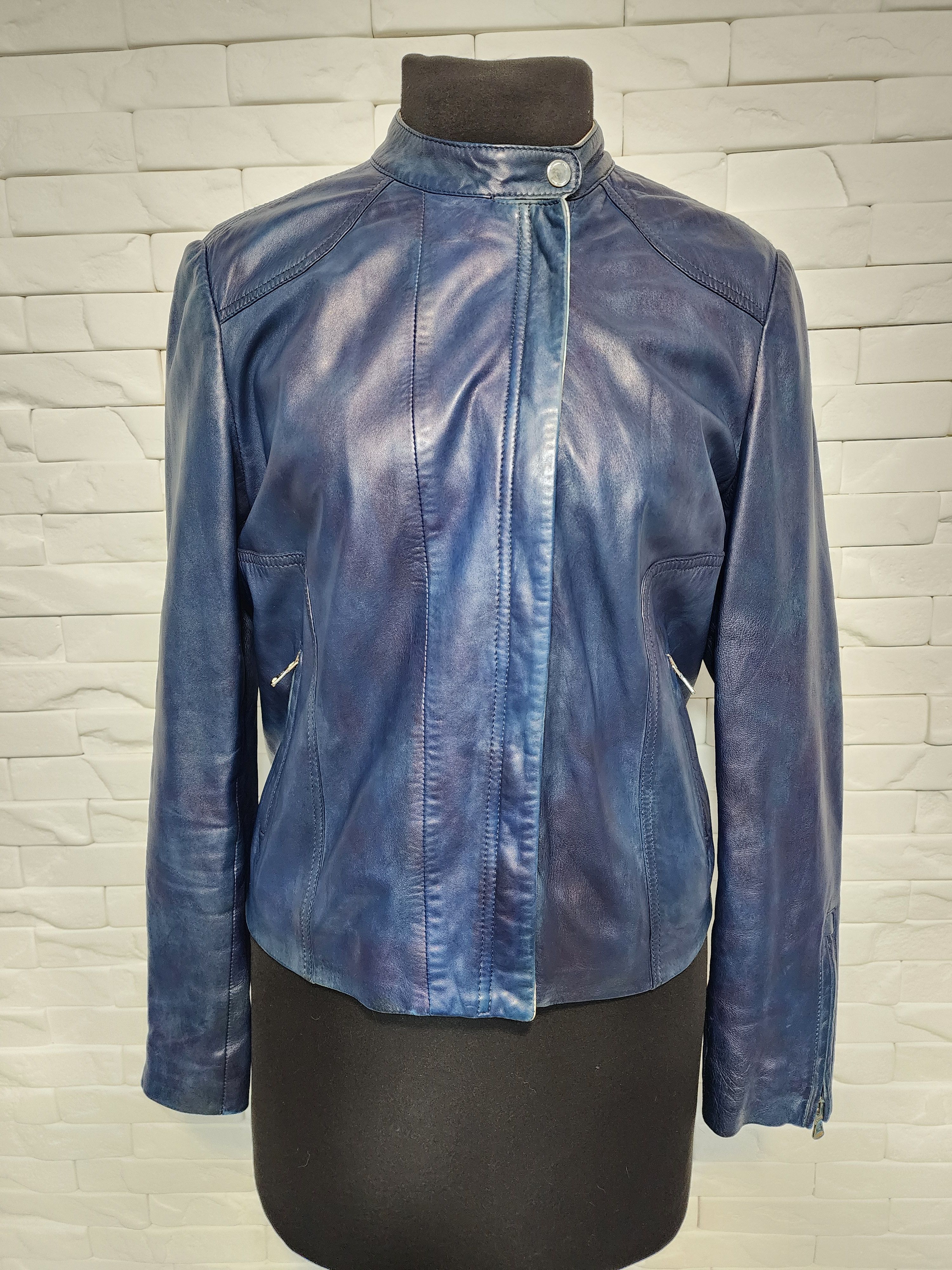 Designer Women's blue leather jacket. Size L / US 10 / IT 46 - 1 Thumbnail