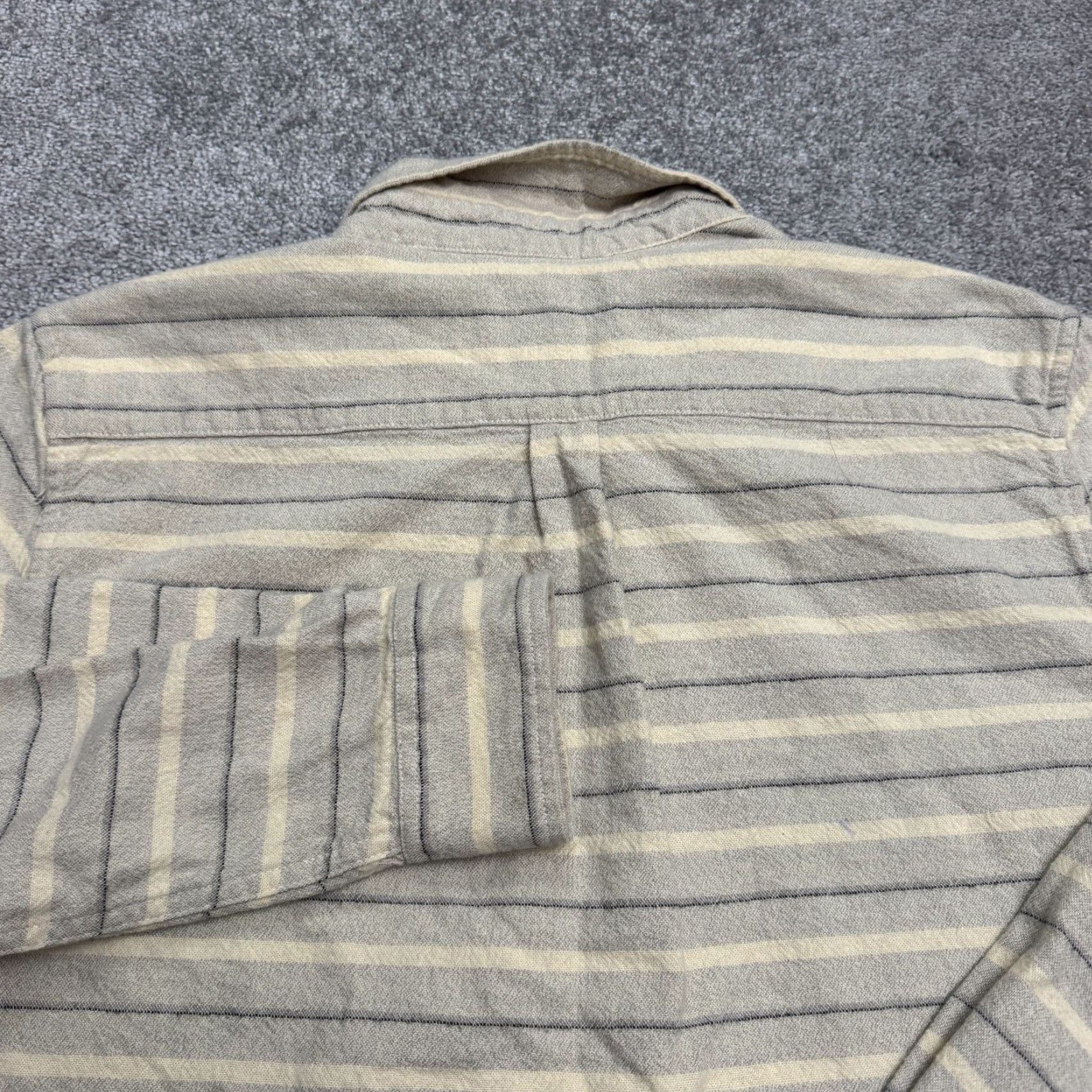 Obey VINTAGE Obey Propaganda Shirt Mens Gray Cream Striped Long Sleeve Cotton Casual Shirt Size US L / EU 52-54 / 3 - 4 Thumbnail