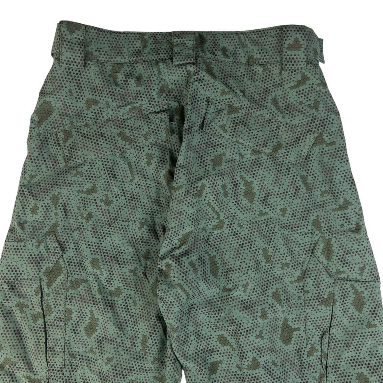 The North Face Vintage The North Face Snowboarding Trousers Size S Size US 32 / EU 48 - 4 Thumbnail