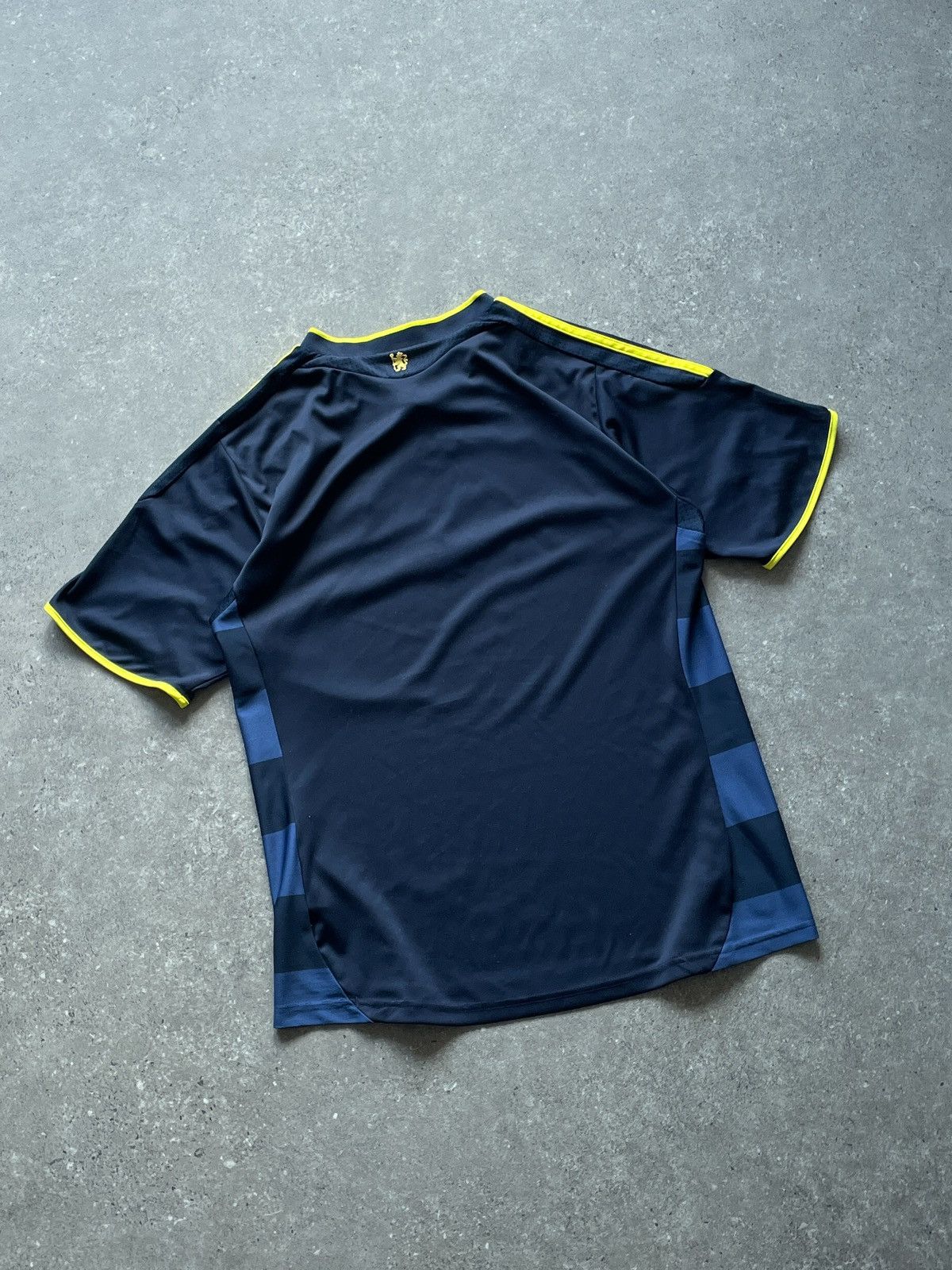 Adidas Chelsea FC 2009 2010 away adidas soccer jersey Size US M / EU 48-50 / 2 - 5 Thumbnail