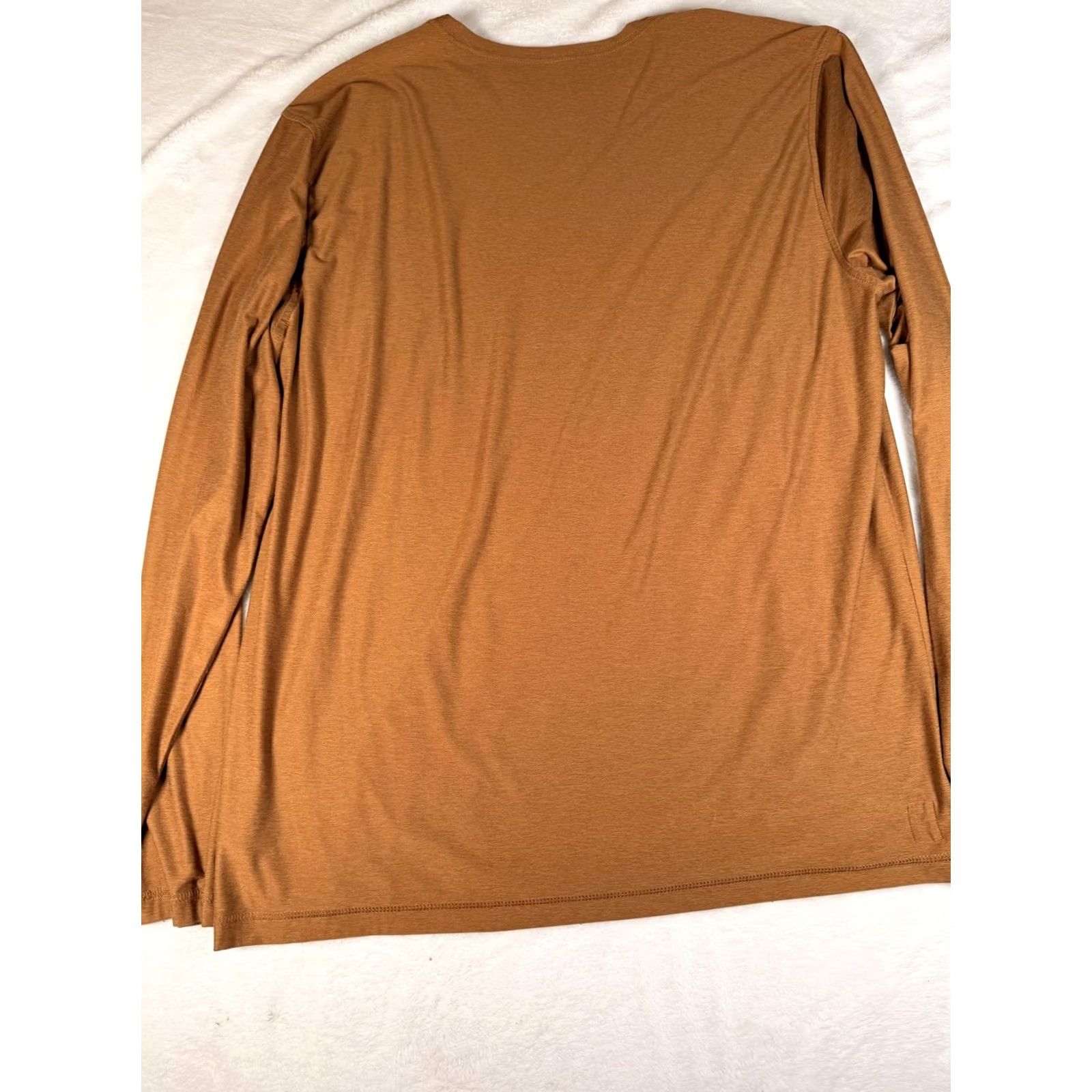 Vuori Vuori Shirt Mens 2XL Brown Long Sleeve Performance Crew Neck Stretch Active Tee Size US XXL / EU 58 / 5 - 4 Thumbnail