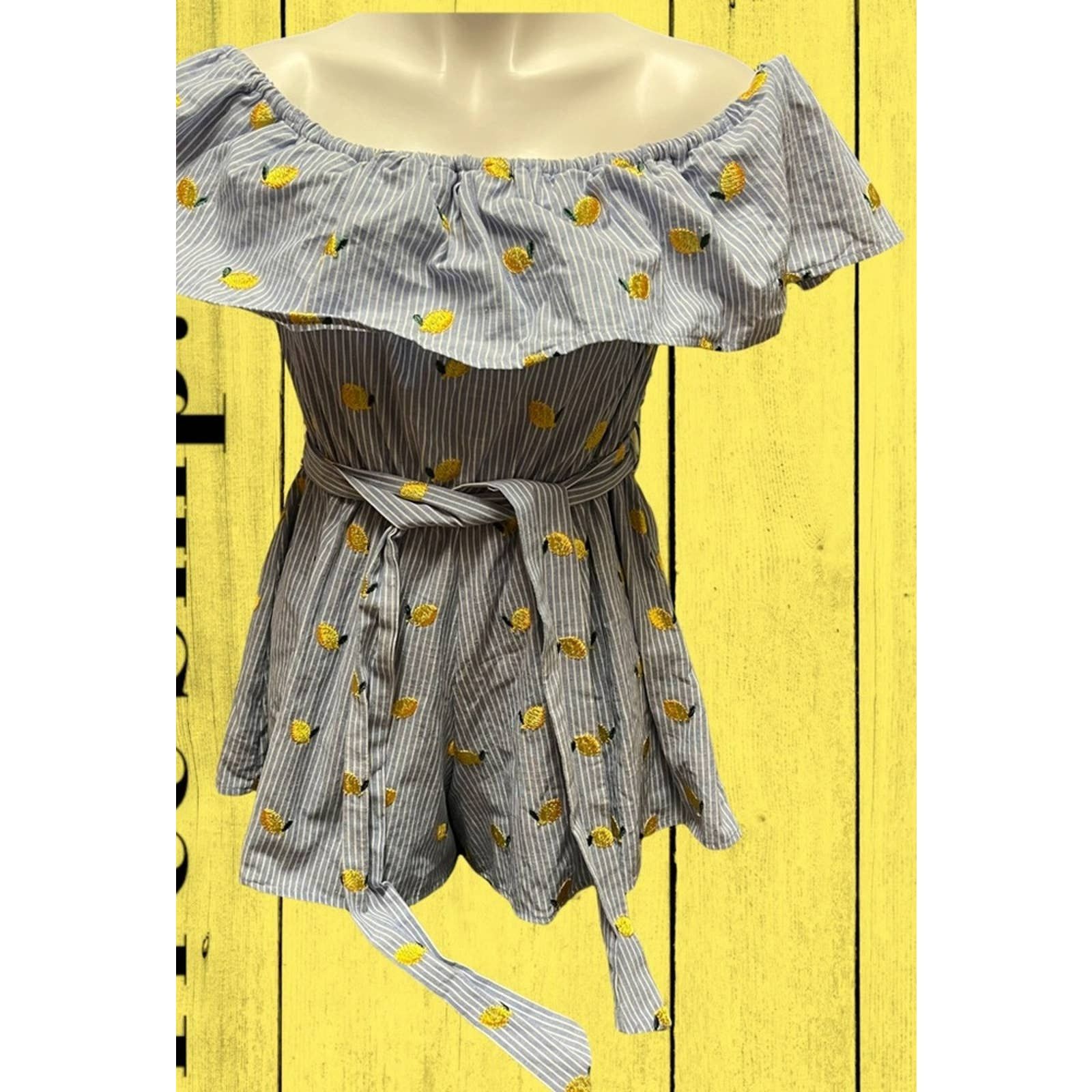 Other Trac Lemon Pinstripe Romper Large Summer Flare Embroidered Size 32" / US 10 / IT 46 - 1 Thumbnail