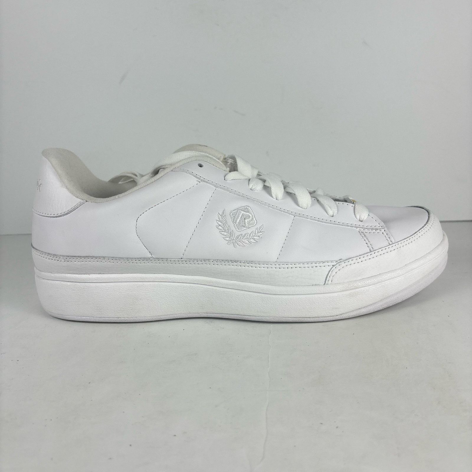 Rare VTG Y2K Reebok CL Amaze Low \