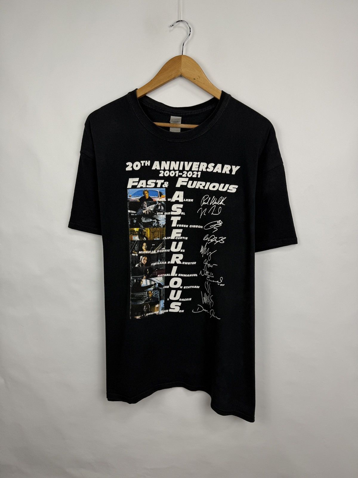 Gildan 🇺🇸 Vtg Fast Furious Vin Diesel Paul Walker T-Shirt 2001-2021 Size US XL / EU 56 / 4 - 2 Thumbnail