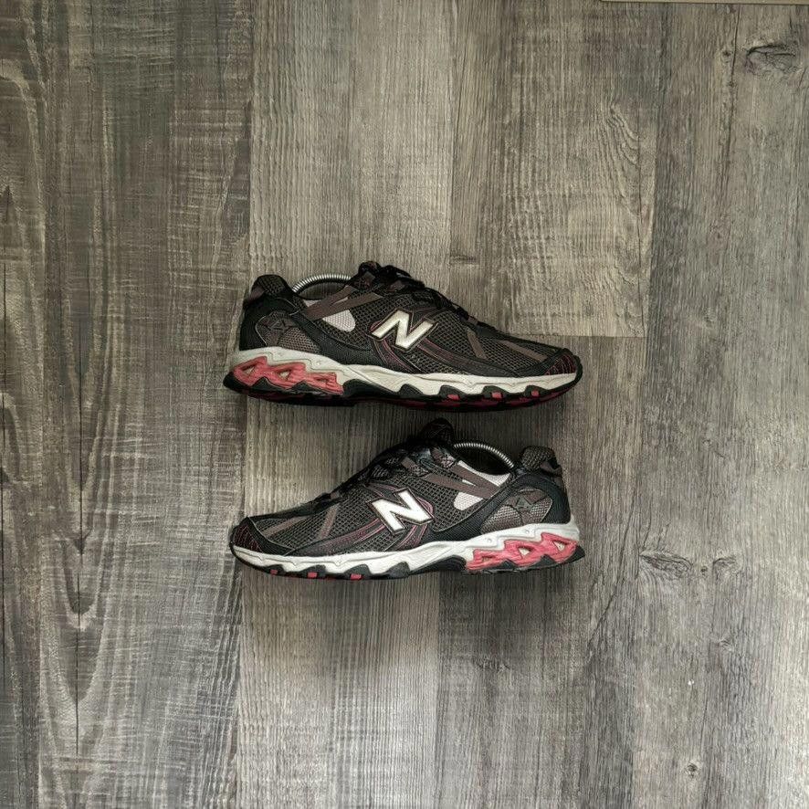 NEW BALANCE • Vintage 572 All Terrain