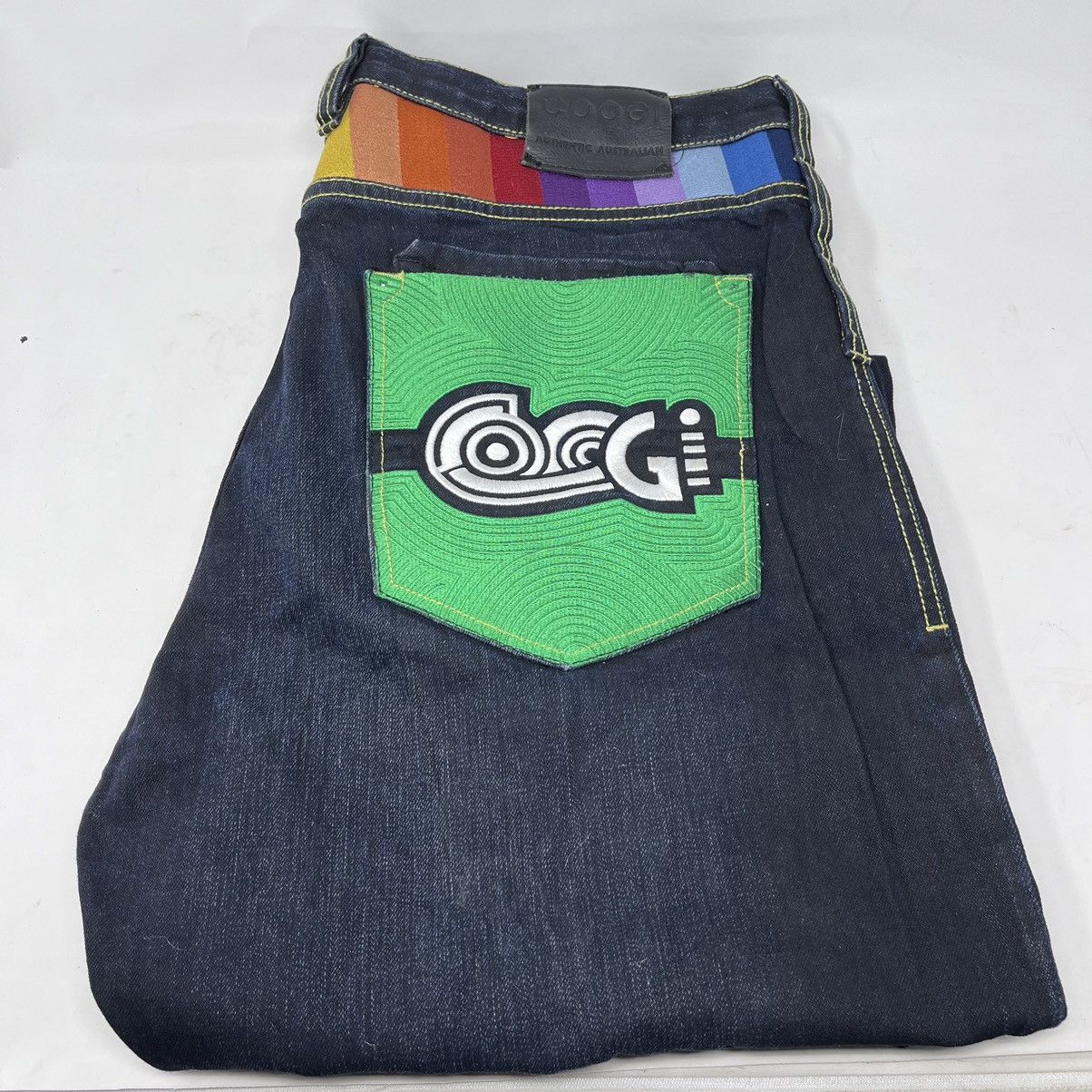 Coogi × Vintage COOGI Heavily Embroidered size 42W-35L Size US 42 / EU 58 - 1 Thumbnail