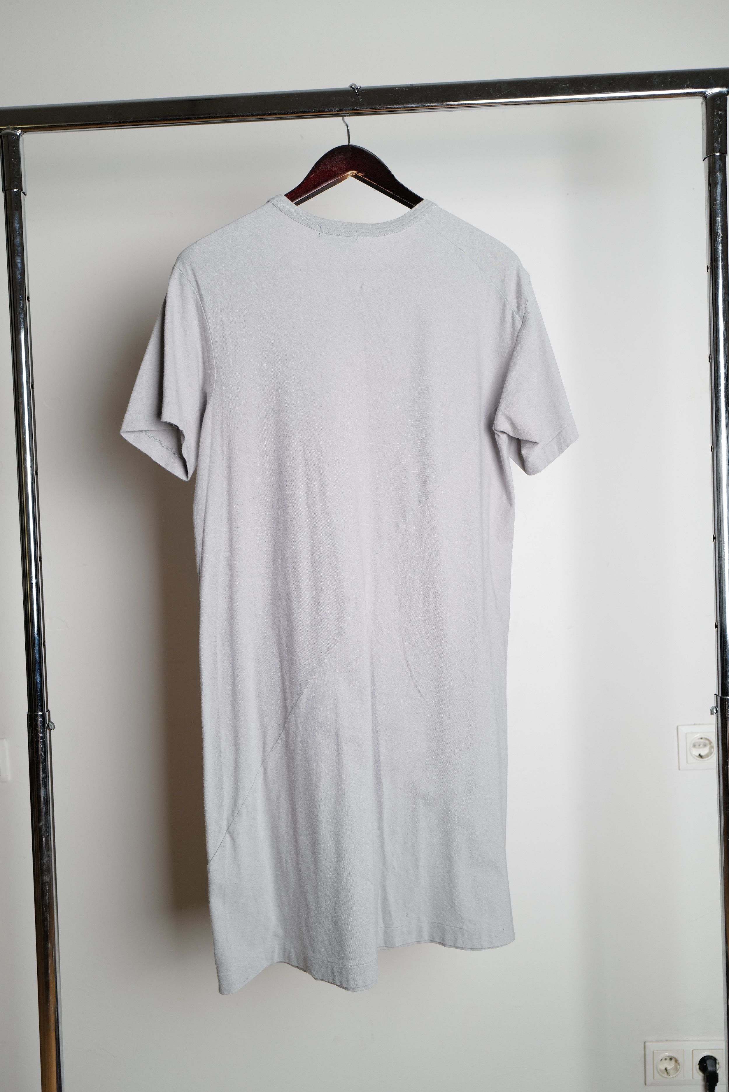 Comme des Garcons CDG LONG ASYMMETRIC T-SHIRT Size US M / EU 48-50 / 2 - 16 Thumbnail