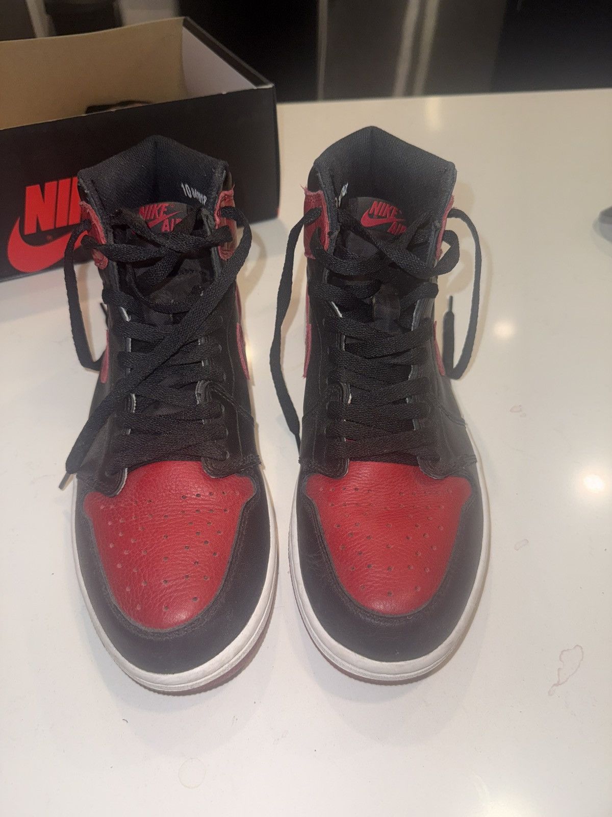 Nike 2016 Nike Air Jordan 1 Retro High OG “Bred” Size 10 Size US 10 / EU 43 - 1 Thumbnail