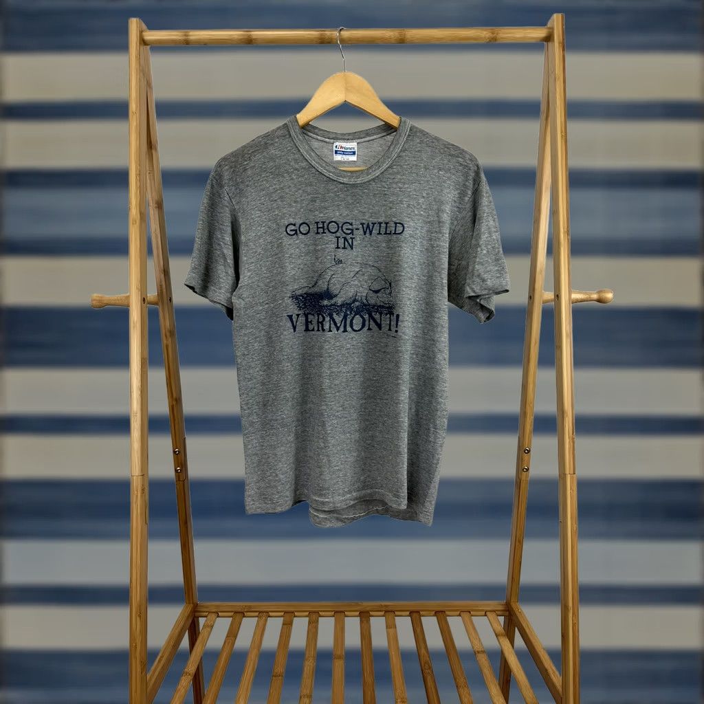 Hanes VINTAGE Hanes 80s T-Shirt L Gray USA Go HOG Wild In Vermont Pig Paper Thin Burnout Mens Size US L / EU 52-54 / 3 - 1 Thumbnail