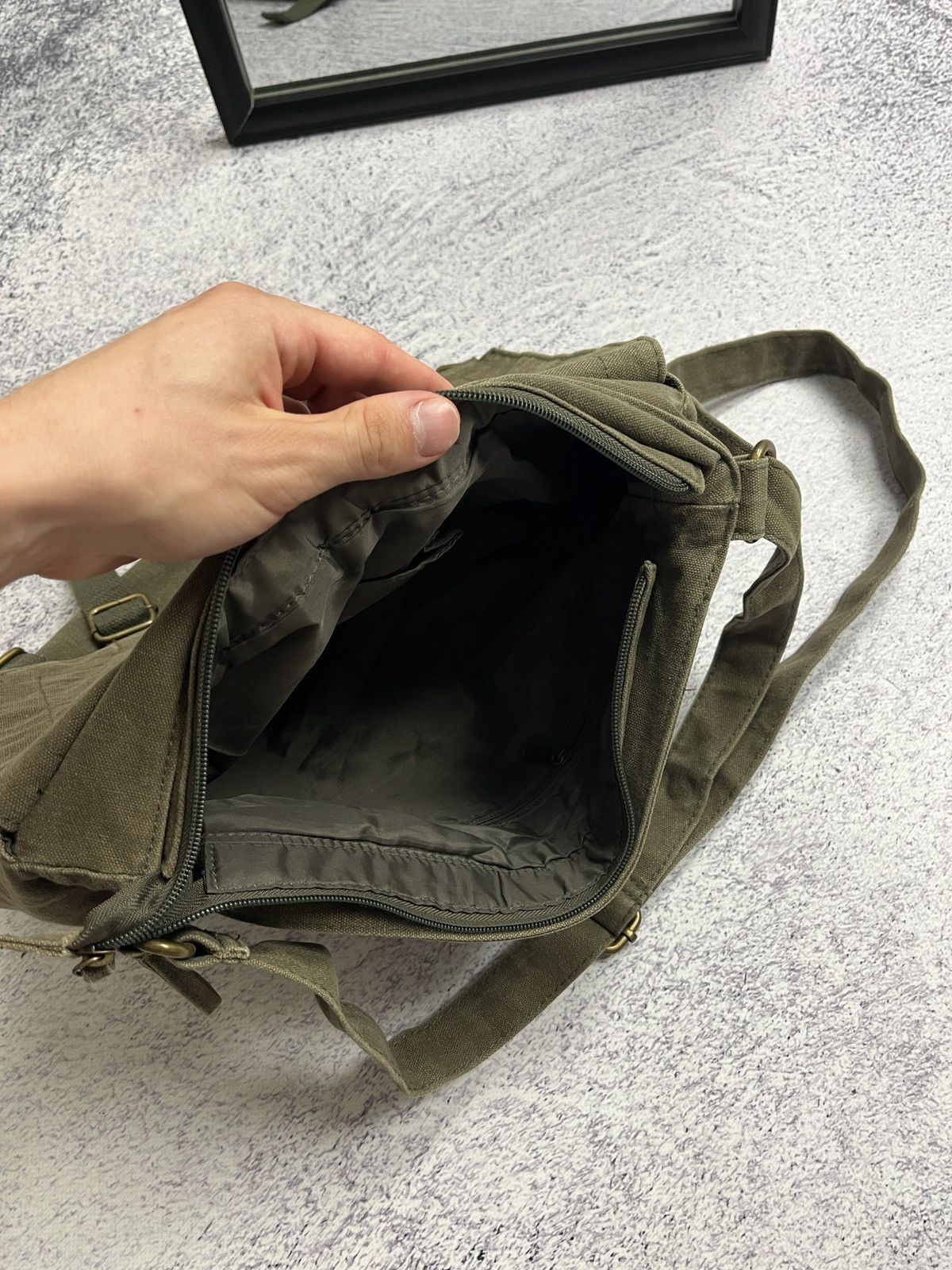 Japanese Brand × Vintage Vintage Japan Style Military Crossbody Shoulder Bag Size ONE SIZE - 9 Thumbnail