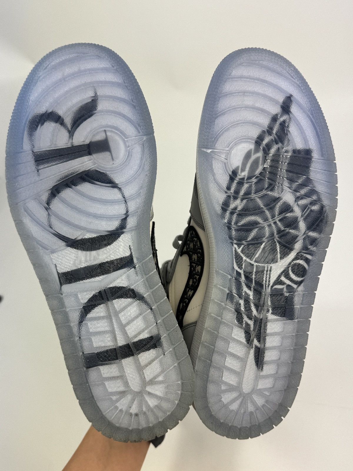 Dior × Jordan Brand AIR DIOR HIGH TOP SNEAKERS Size US 9.5 / EU 42-43 - 5 Thumbnail