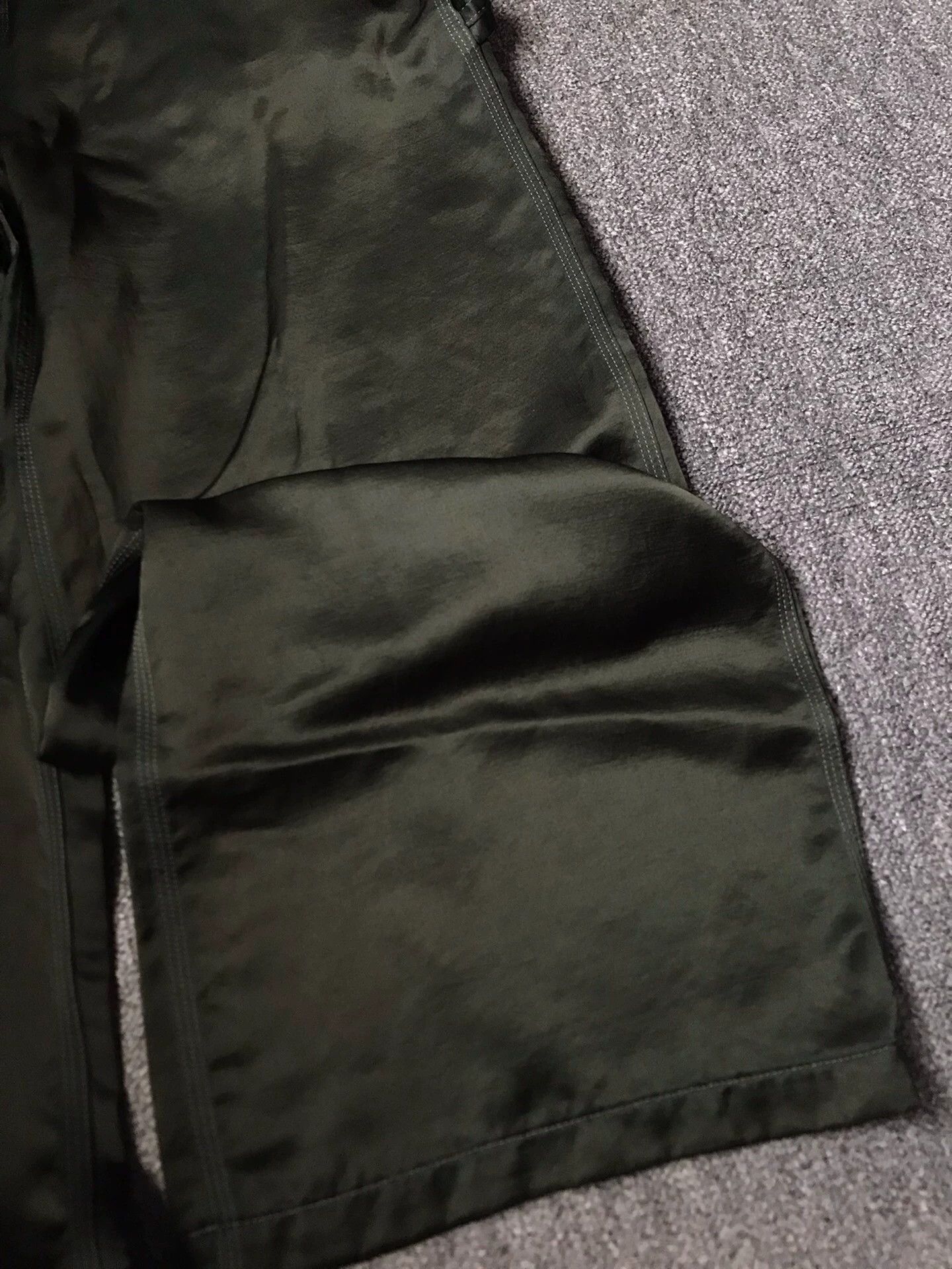 TOGA VIRILIS Toga Virilis drapey deep green pants 48 NWT Size US 32 / EU 48 - 3 Thumbnail