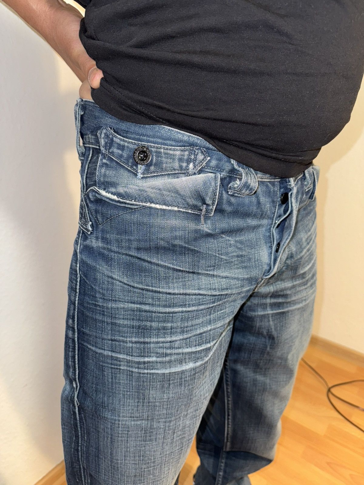 Levi's Vintage Clothing × Vintage Levi’s Two Horse Brand Jeans – L32– Vintage Straight Fit Size US 32 / EU 48 - 4 Thumbnail